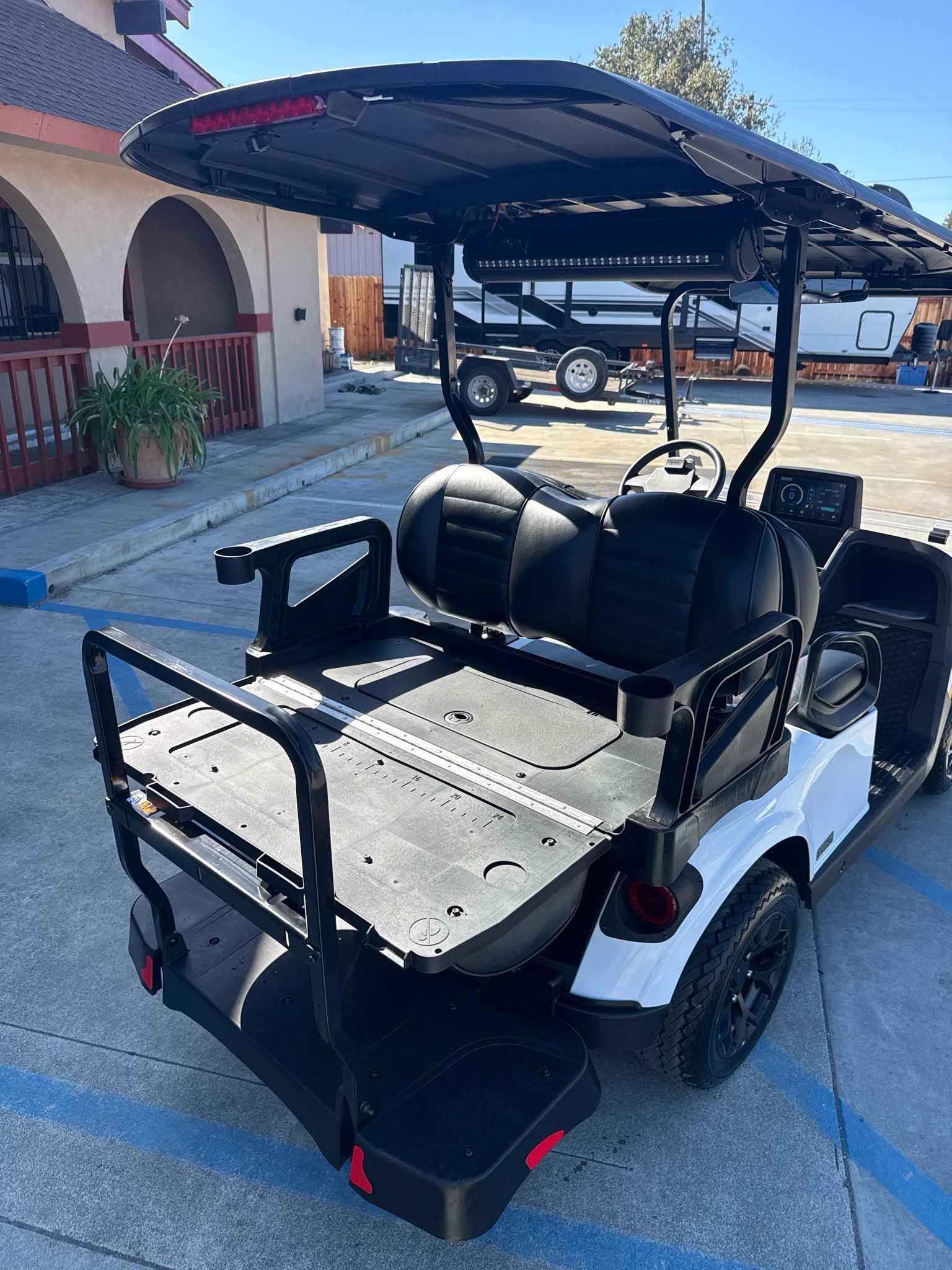 2027 EZGO RXV photo 7