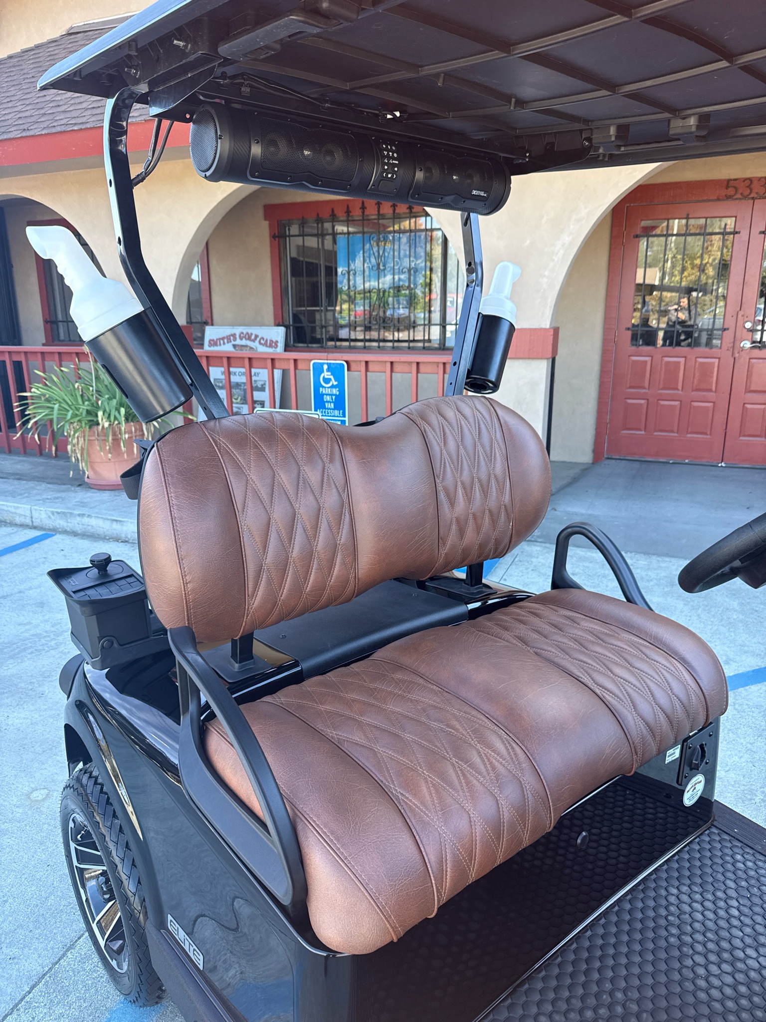 2027 EZGO RXV photo 4