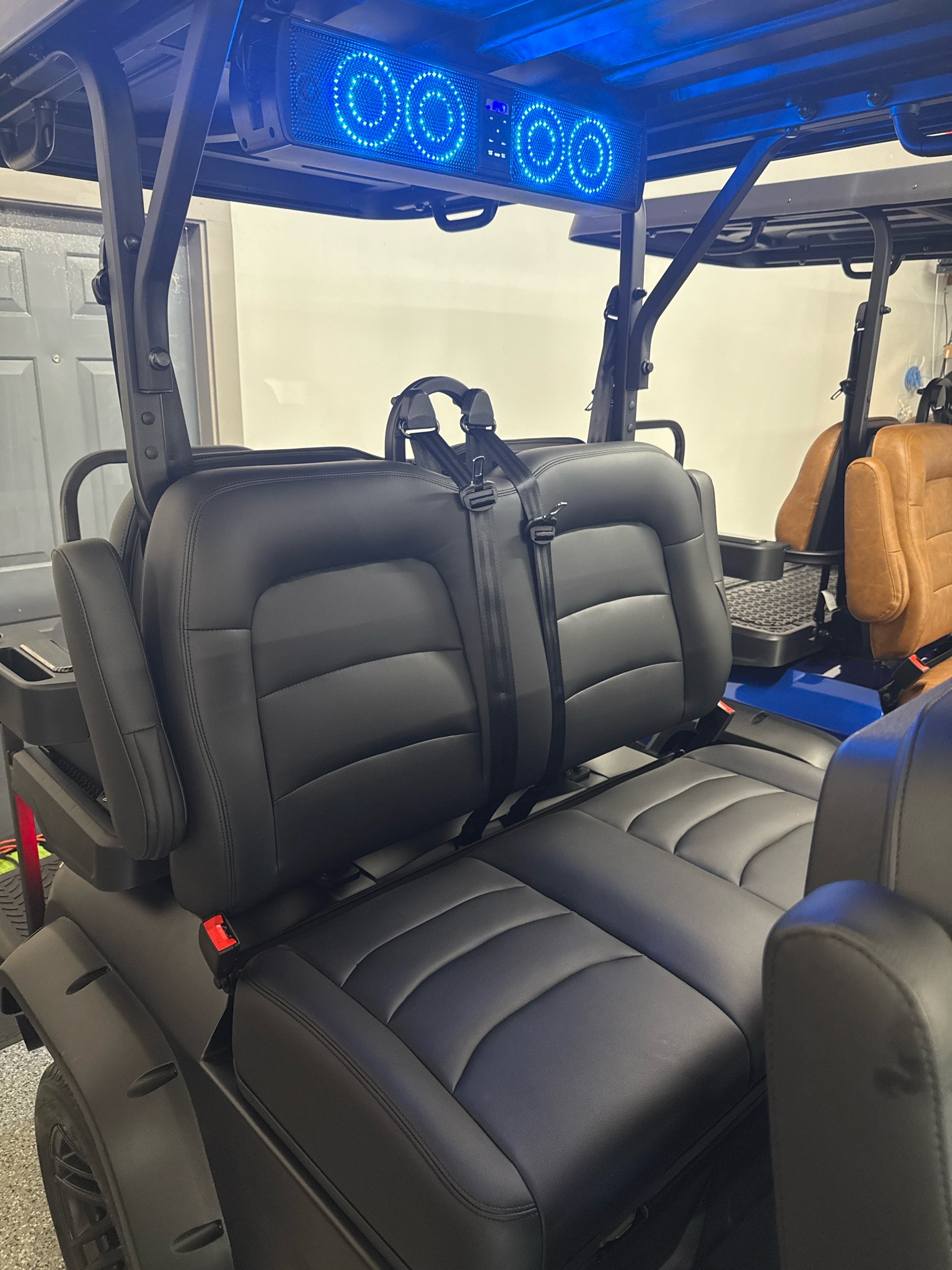 2027 Dach Vehicles photo 5