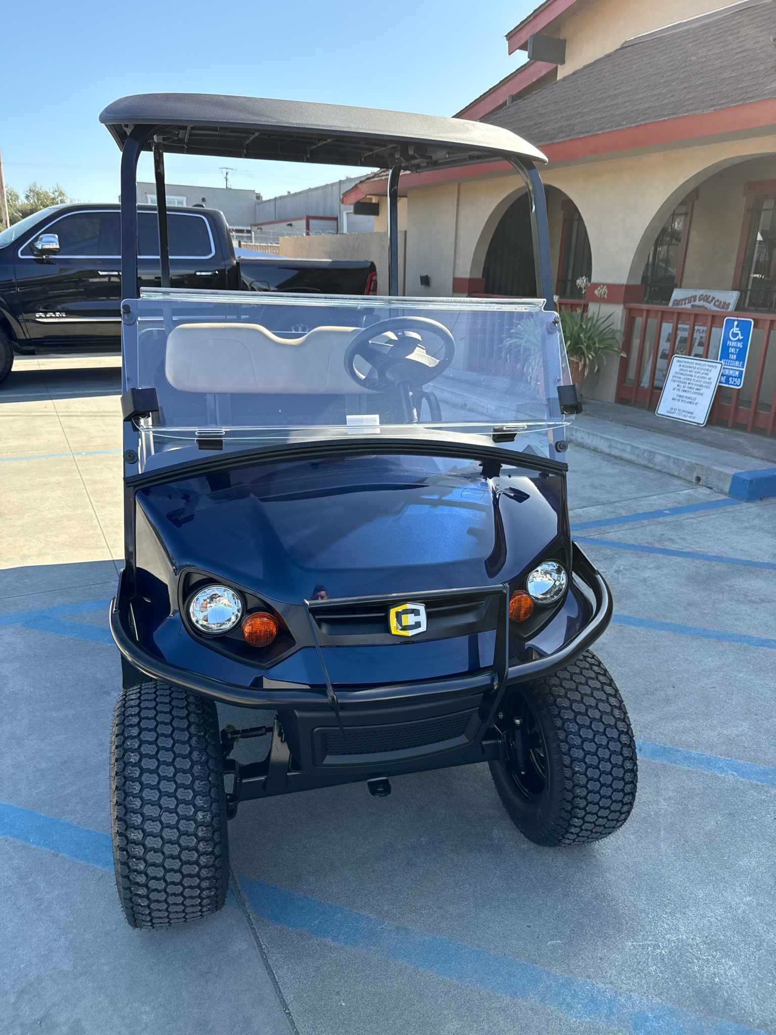 2027 Cushman Hauler photo 2