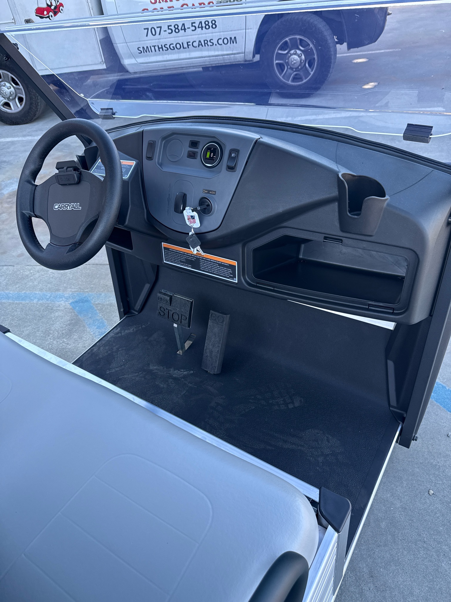 2027 Club Car Carryall photo 3