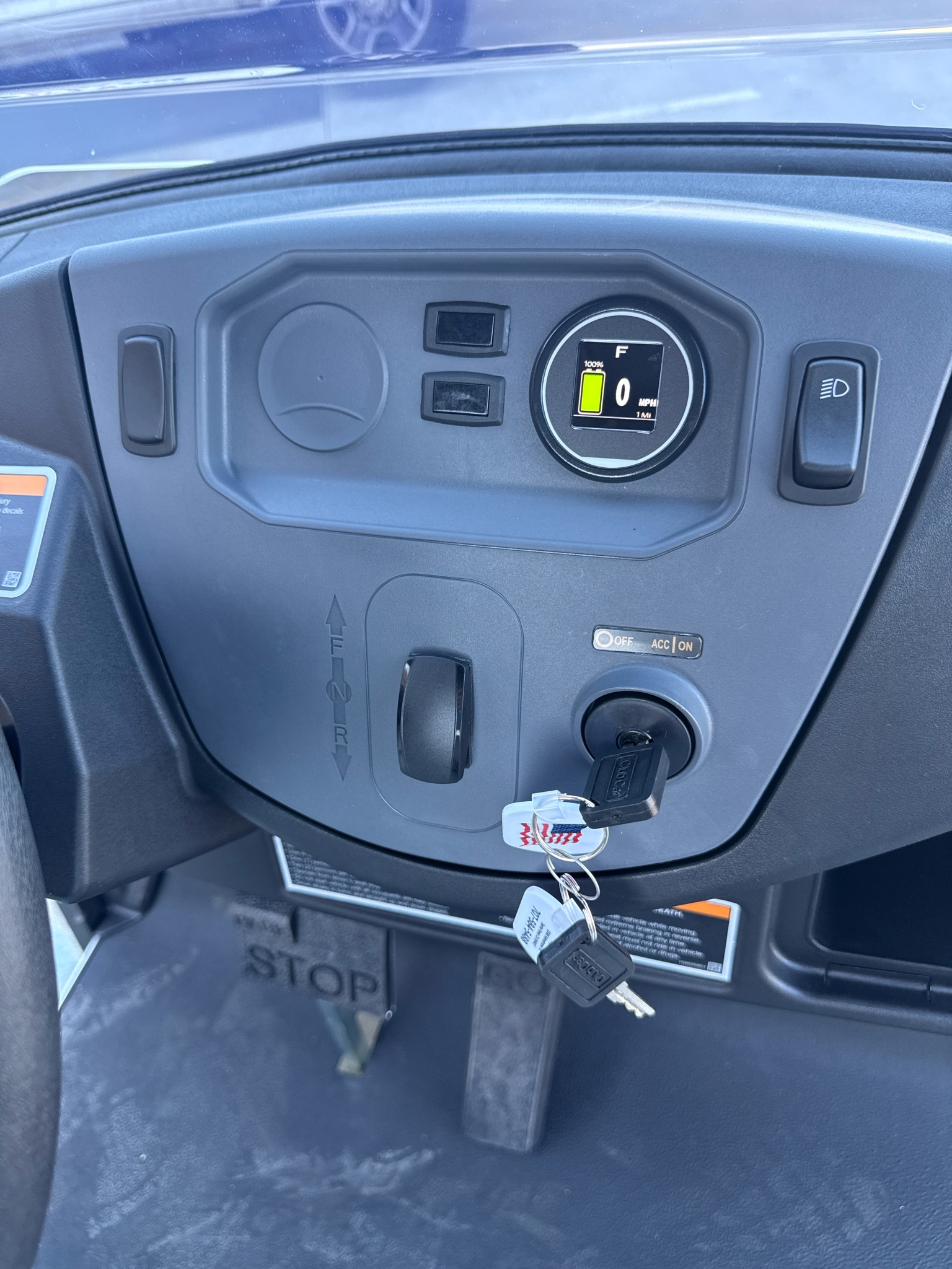 2027 Club Car Carryall photo 4