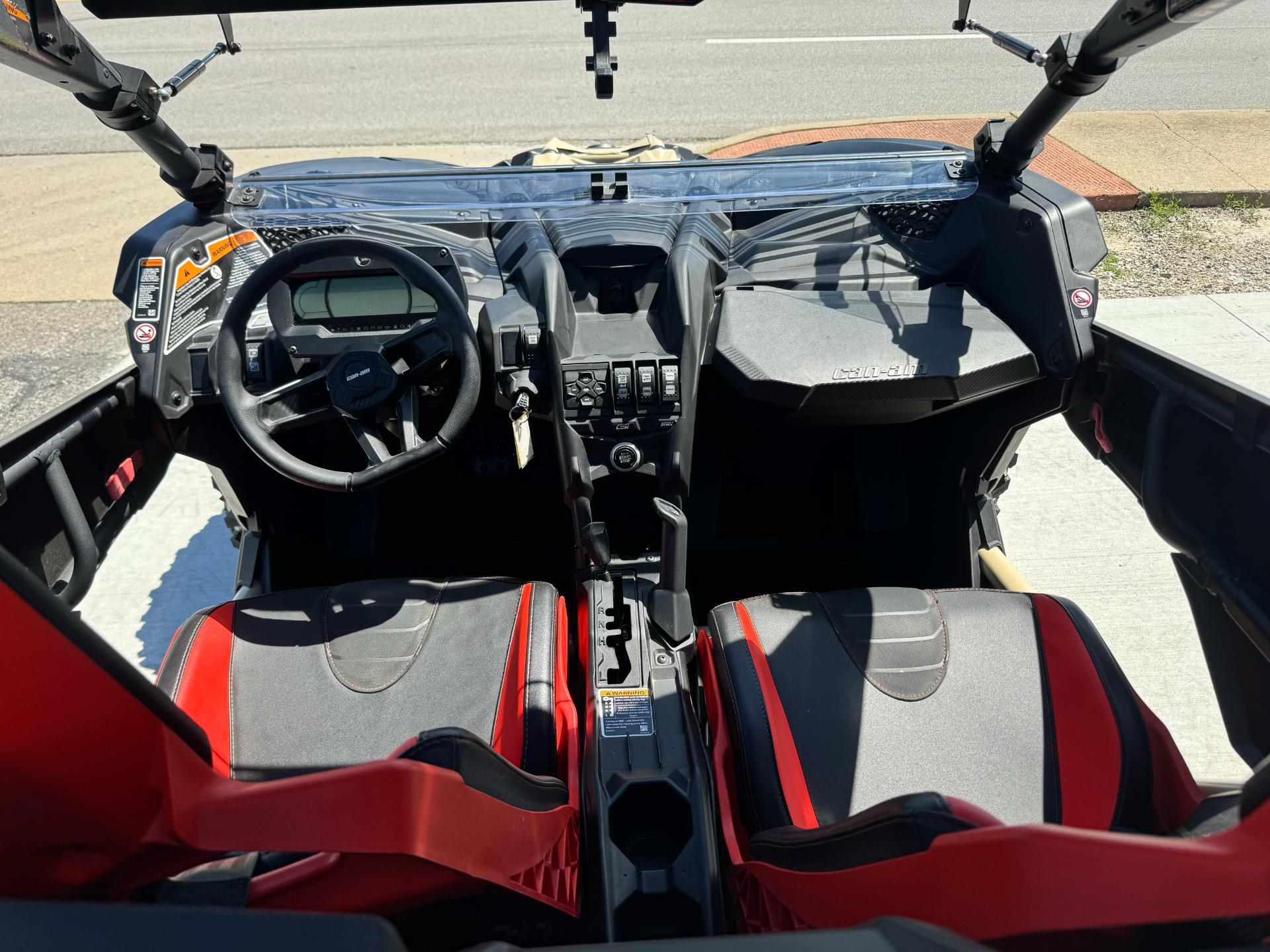 2023 Can-Am Maverick X3 X RS Turbo RR with Smart-Shox 72 in Seymour, Indiana - Photo 6