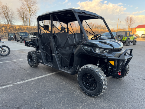 2026 Can-Am Defender MAX XT HD9 in Seymour, Indiana - Photo 4