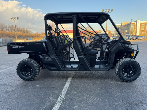 2026 Can-Am Defender MAX XT HD9 in Seymour, Indiana - Photo 5