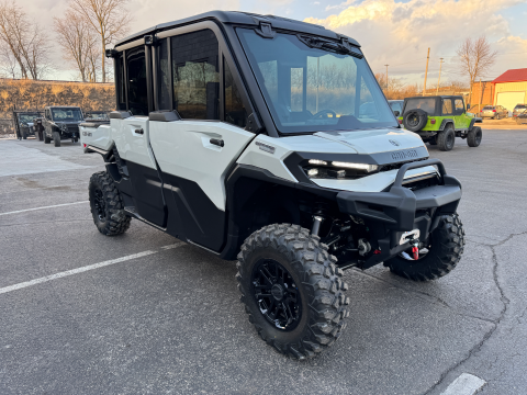 2026 Can-Am Defender MAX Limited HD11 in Seymour, Indiana - Photo 4