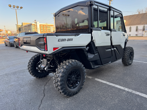 2026 Can-Am Defender MAX Limited HD11 in Seymour, Indiana - Photo 6
