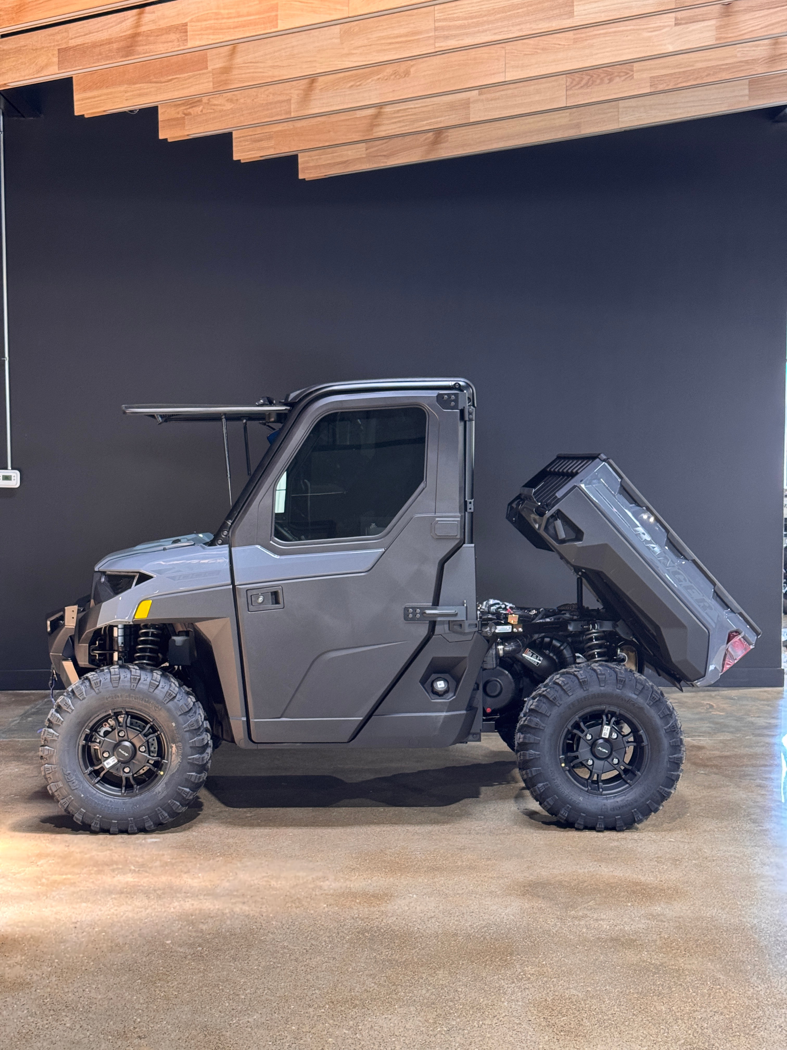 2027 Polaris Ranger XP 1000 NorthStar Ultimate 3