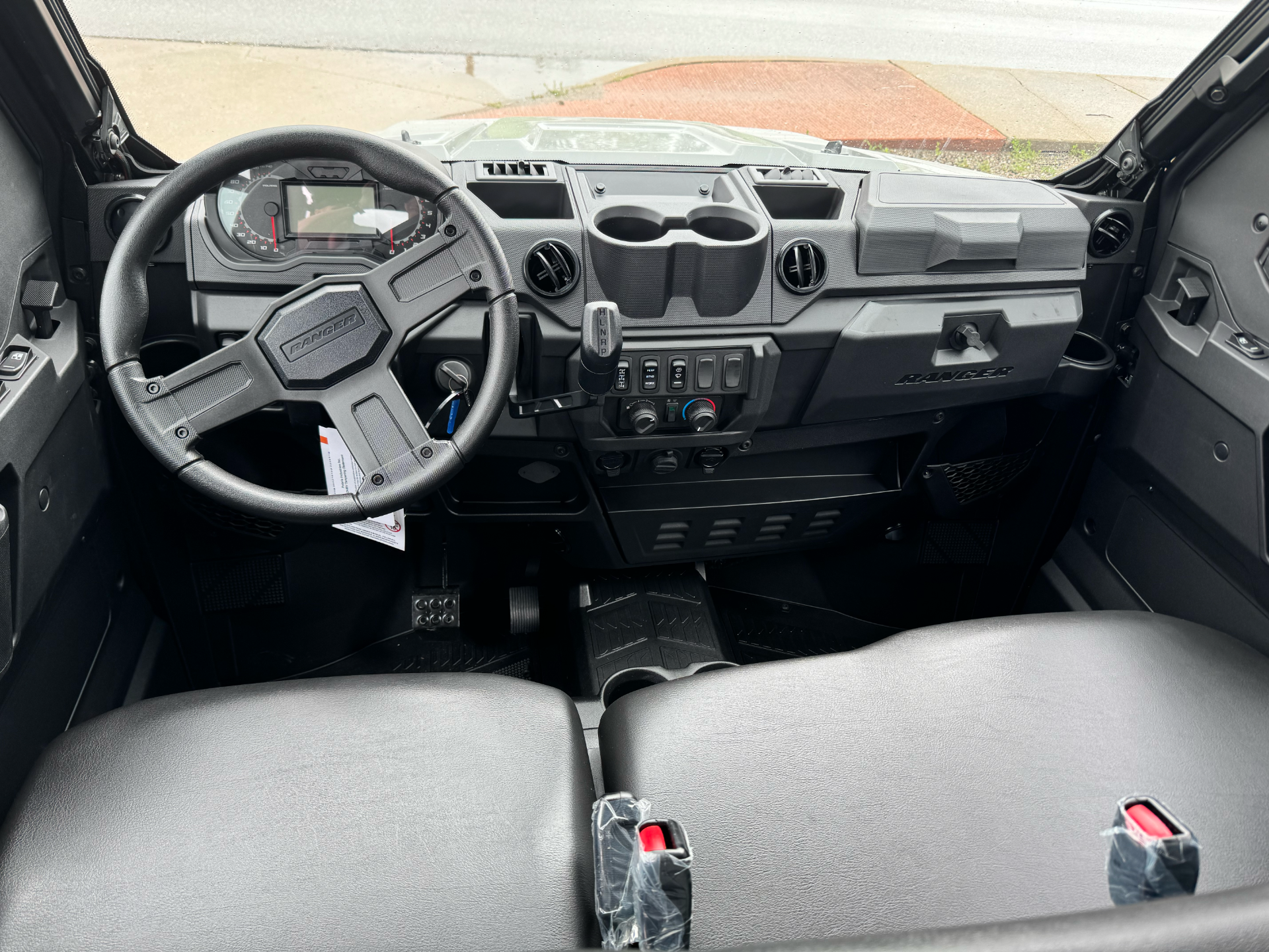2027 Polaris Ranger Crew XP 1000 Cab in Seymour, Indiana - Photo 7
