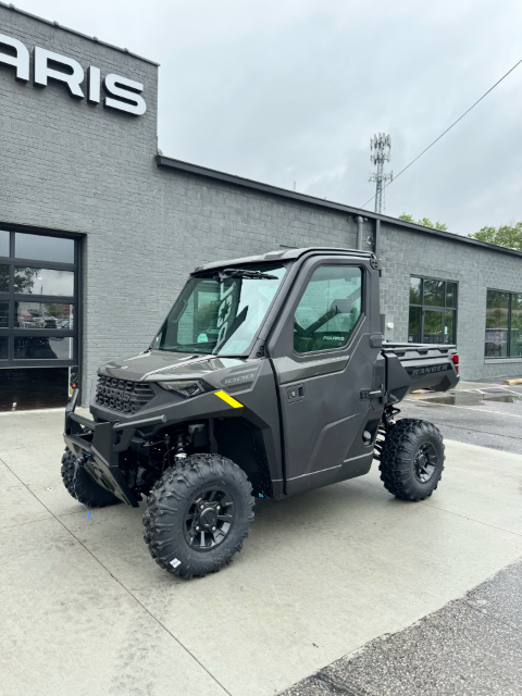 2026 Polaris Ranger 1000 Cab in Seymour, Indiana - Photo 2