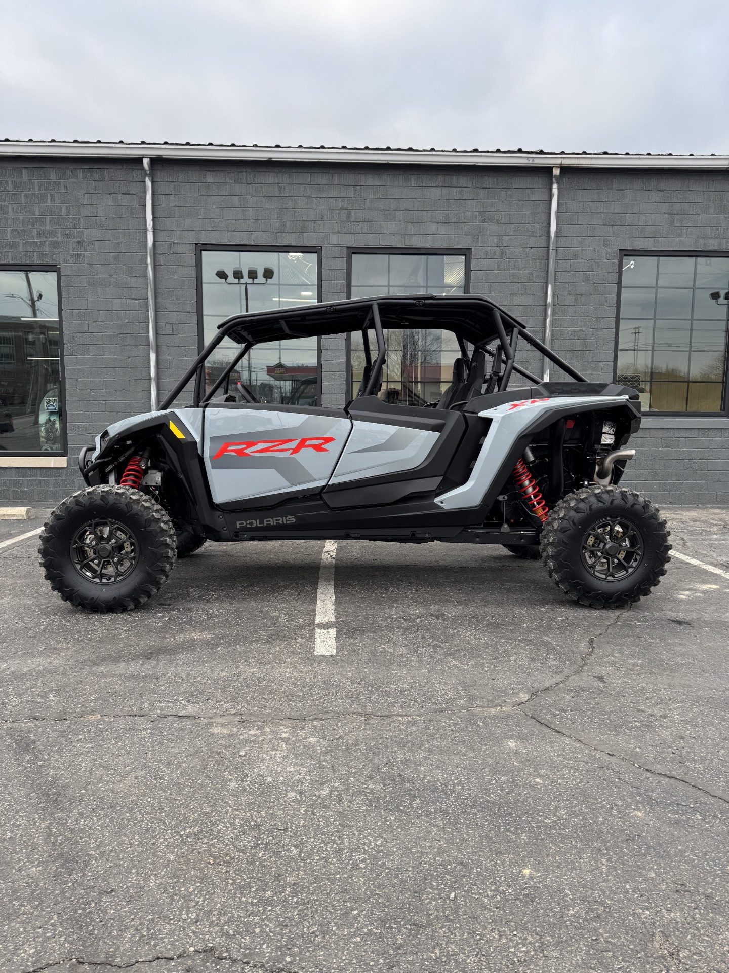 2025 Polaris RZR XP 4 1000 Premium in Seymour, Indiana - Photo 1