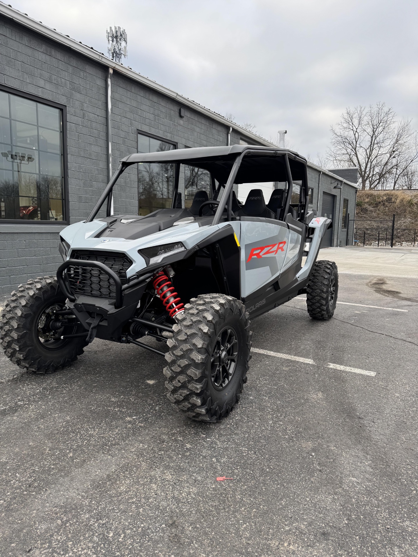 2025 Polaris RZR XP 4 1000 Premium in Seymour, Indiana - Photo 2