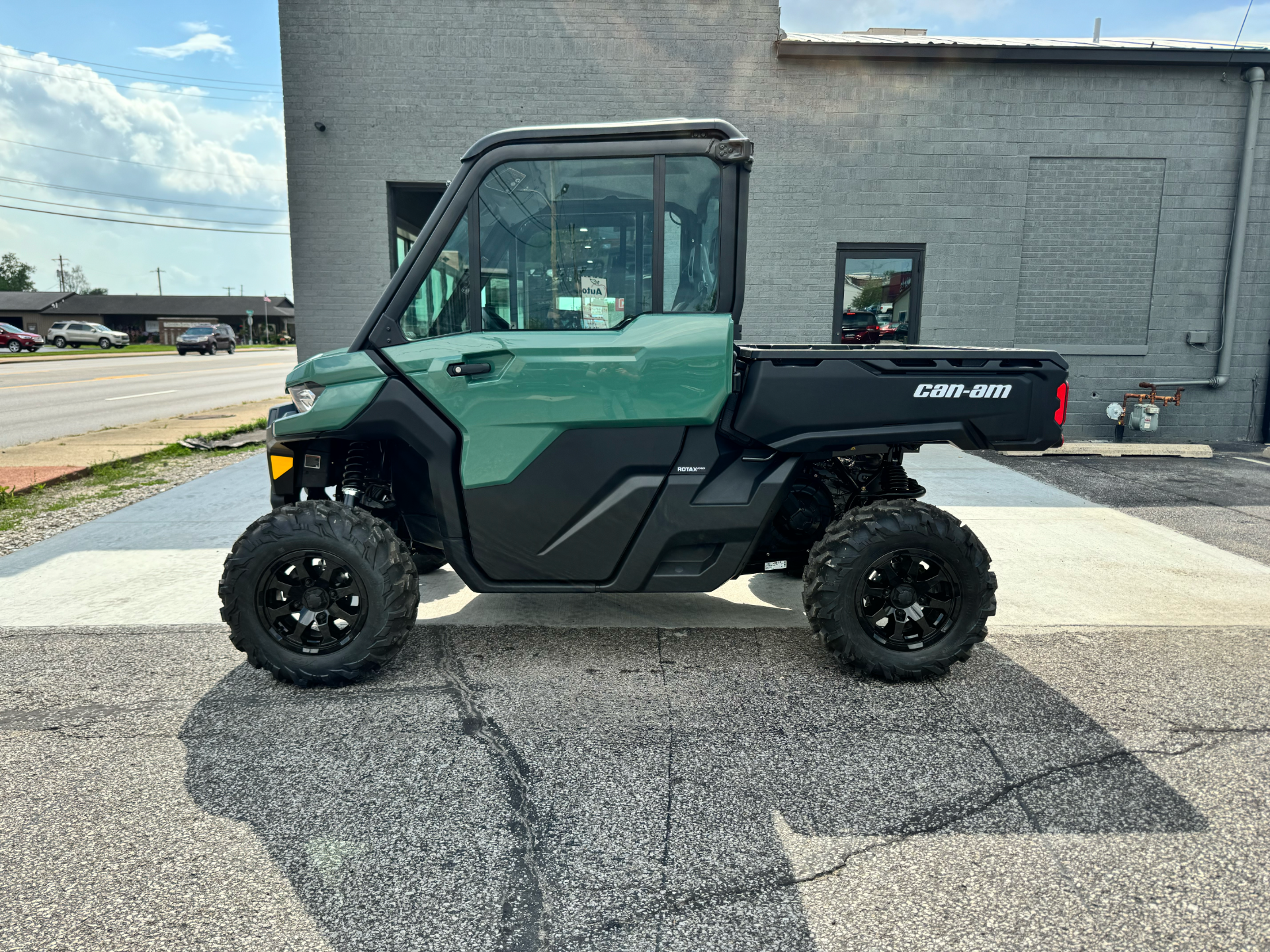 2026 Can-Am Defender DPS CAB HD10 in Seymour, Indiana - Photo 1
