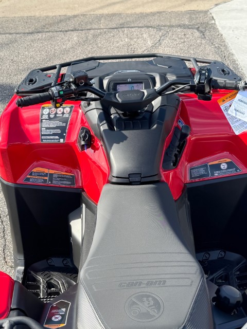 2026 Can-Am Outlander DPS 700 in Seymour, Indiana - Photo 7