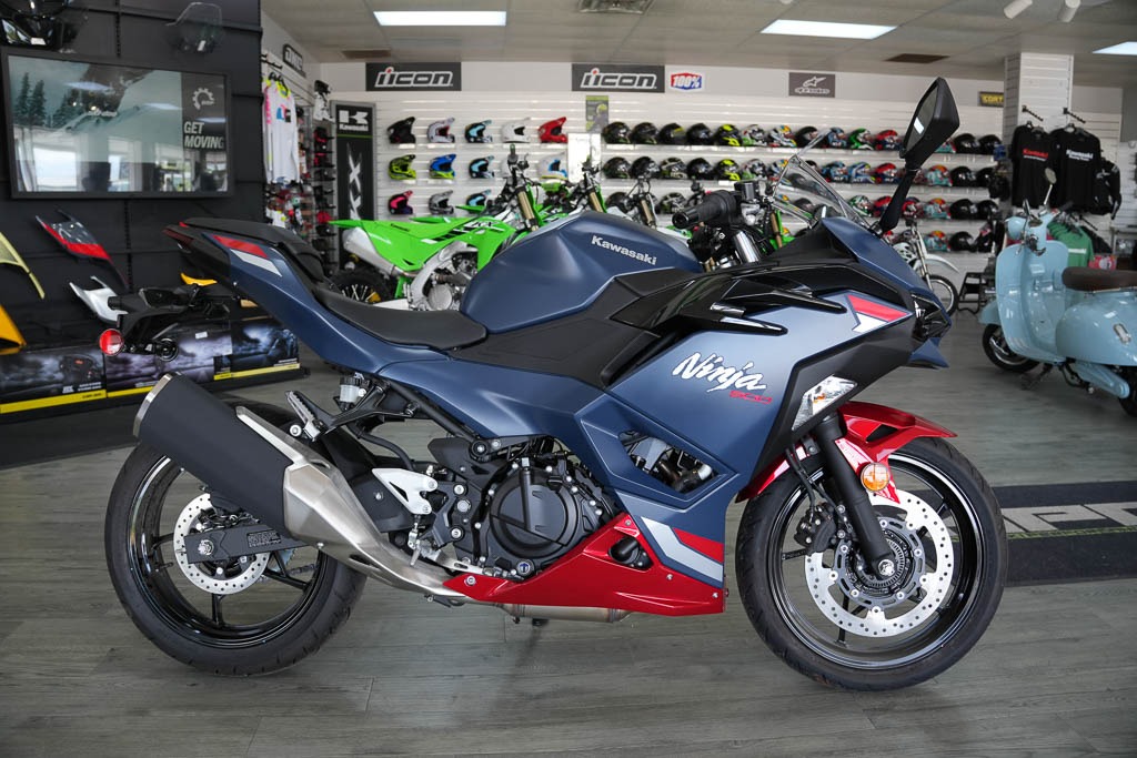 2026 Ninja® 500 ABS