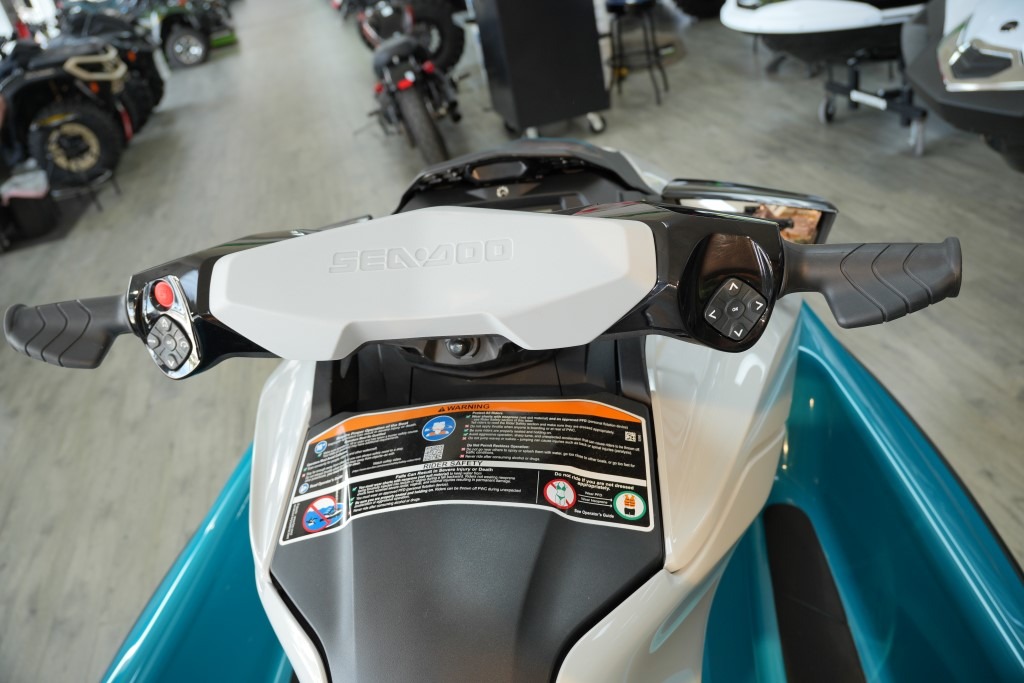 2026 Sea-Doo GTI SE 170 + iDF, iBR 11