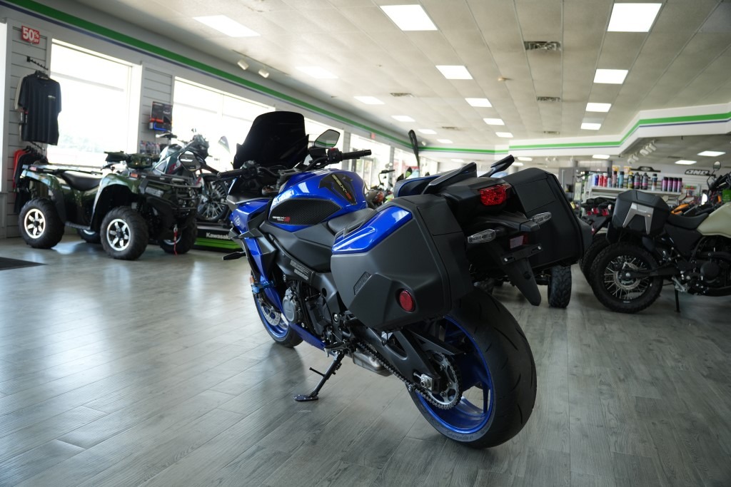 2025 Suzuki GSX-S1000GT+ 9