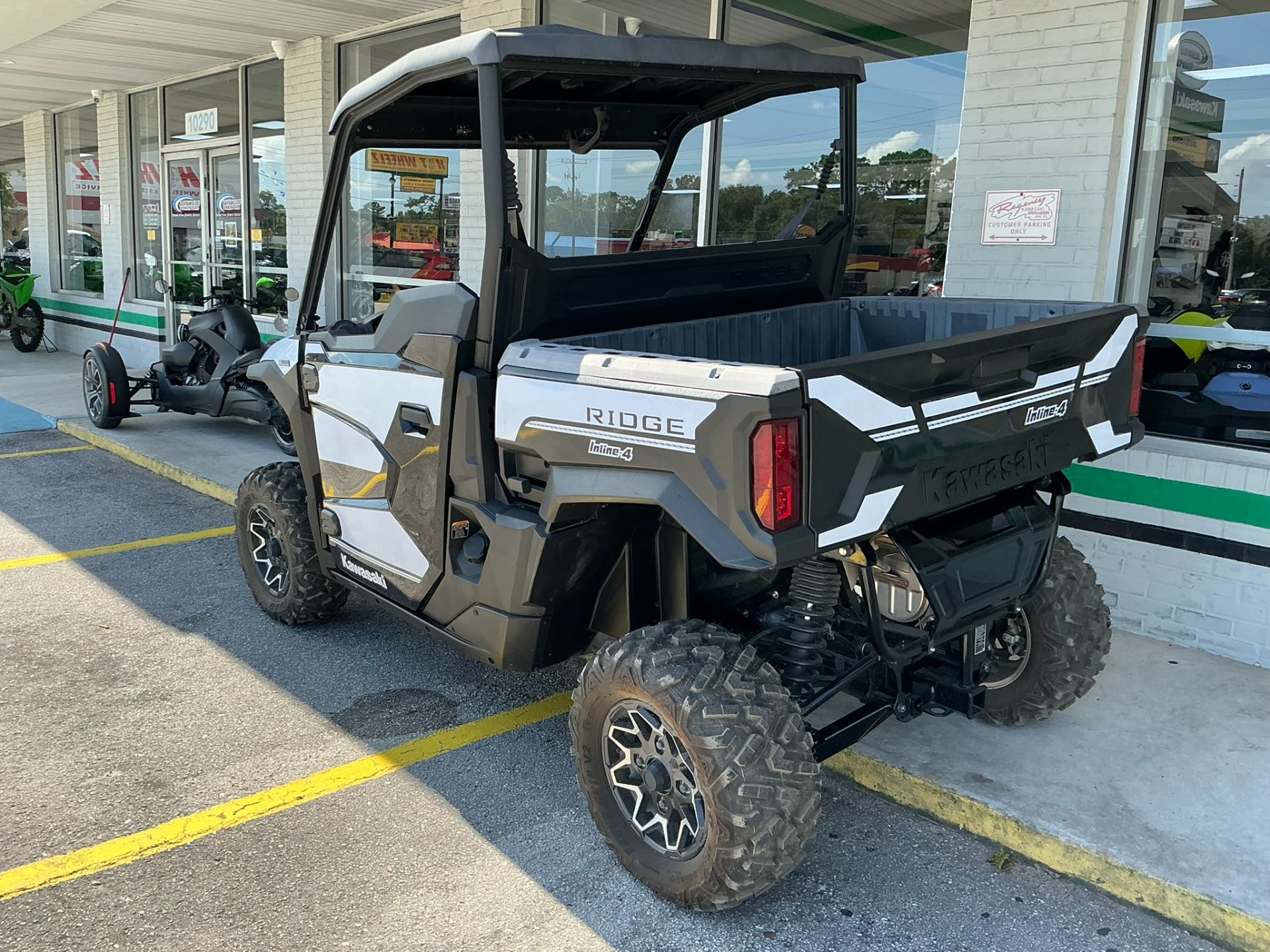 2024 Kawasaki RIDGE Ranch Edition 7
