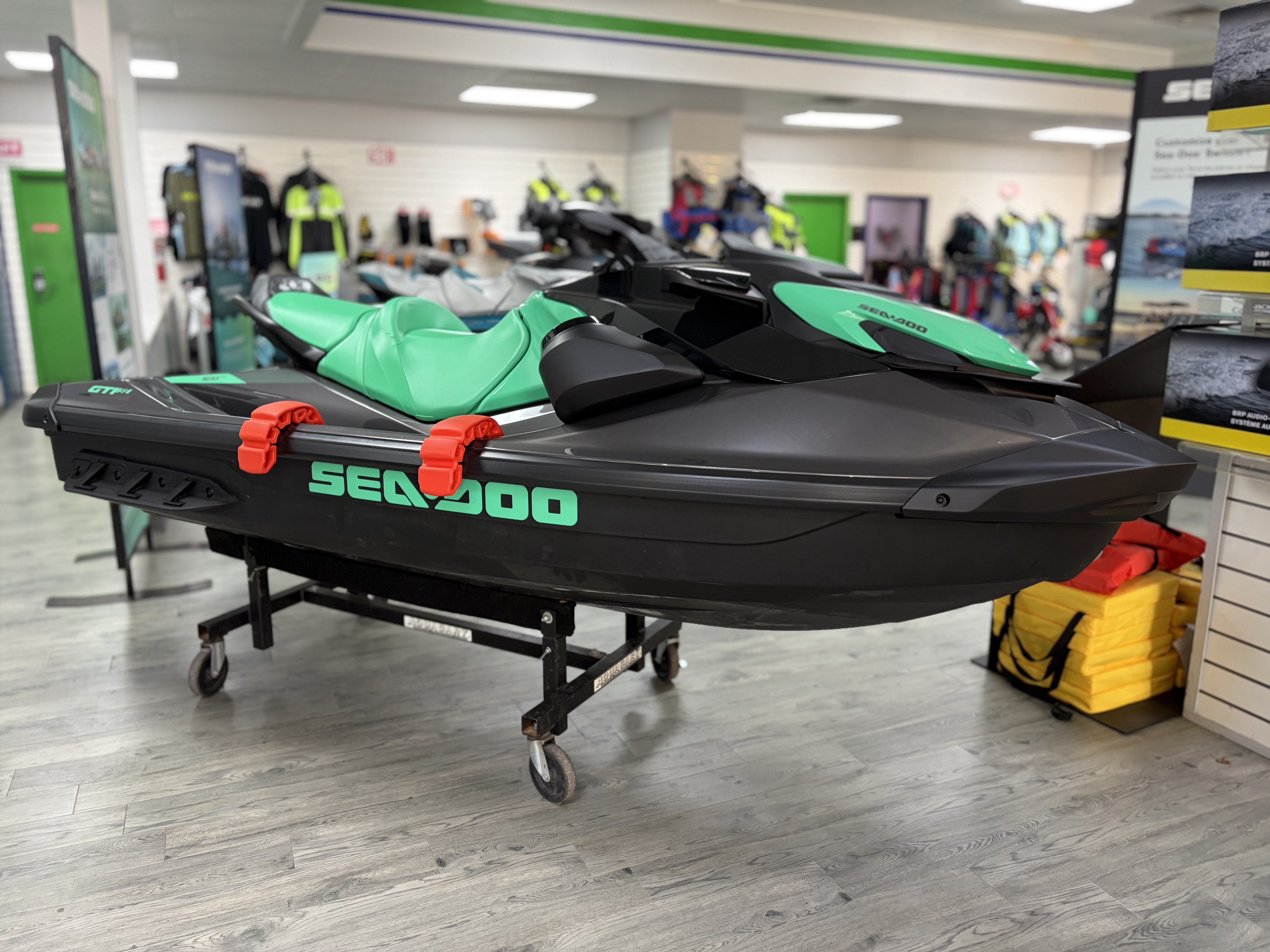 2026 Sea-Doo GTI SE 170 + Tech Package, Audio, iDF, iBR 7