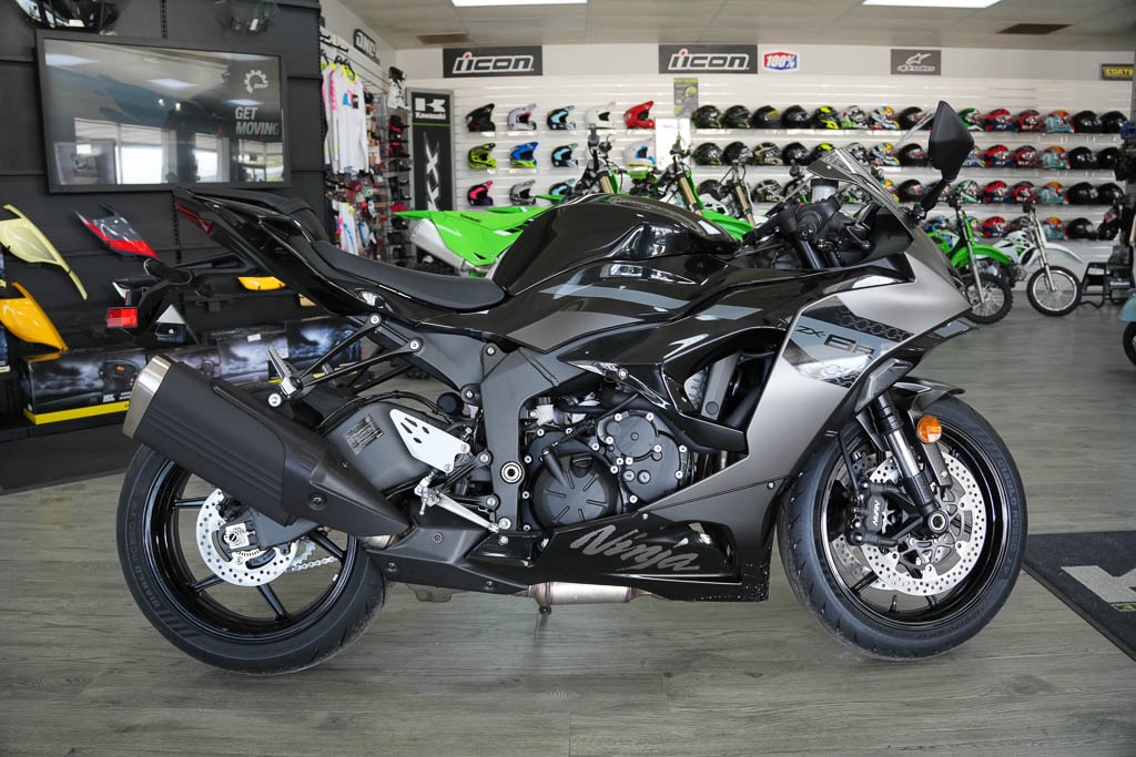 2026 Ninja® ZX-6R