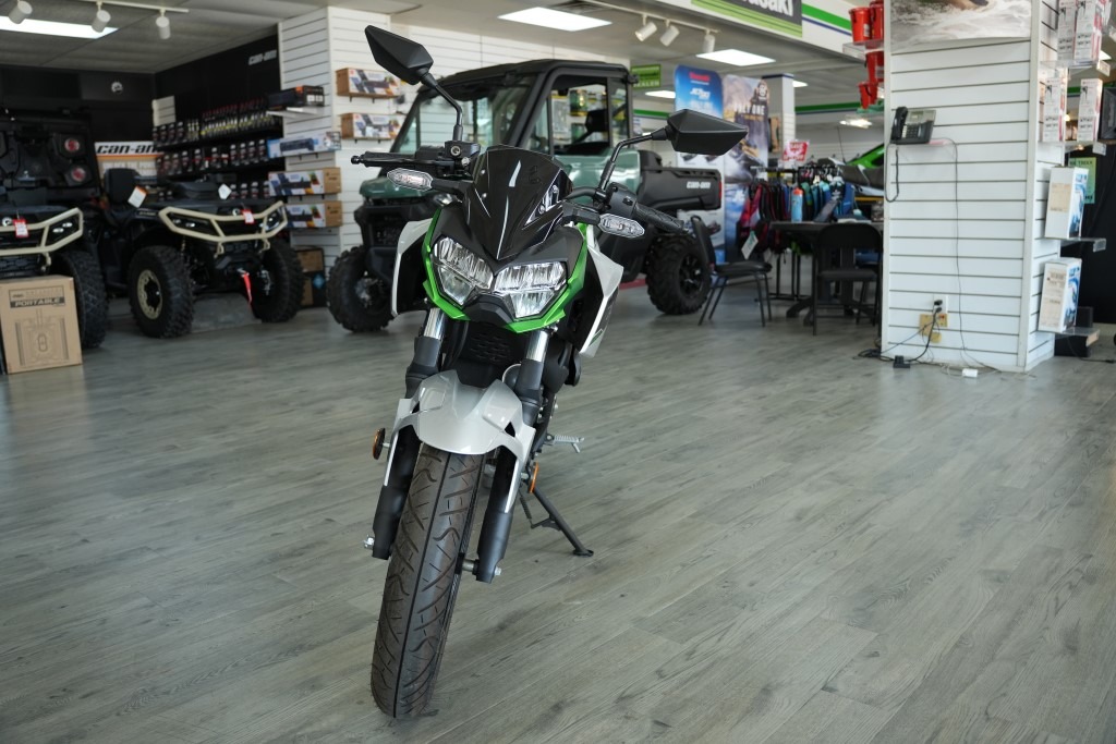 2024 Kawasaki Z e-1 ABS 4