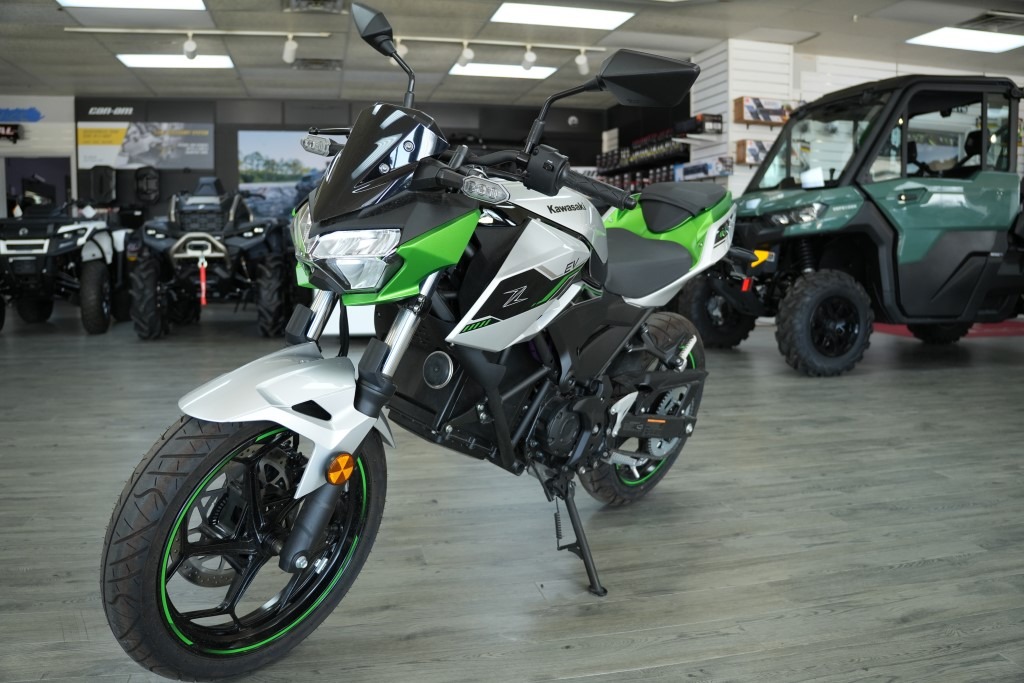 2024 Kawasaki Z e-1 ABS 5