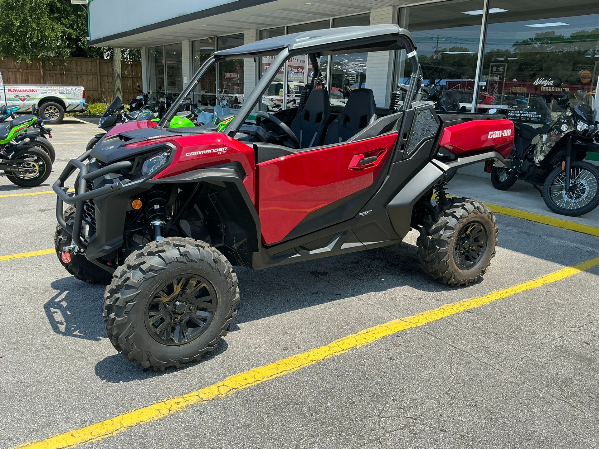 2026 Commander XT 1000R