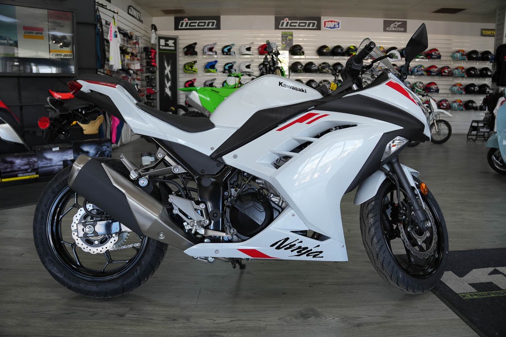 2026 Ninja® 300 ABS
