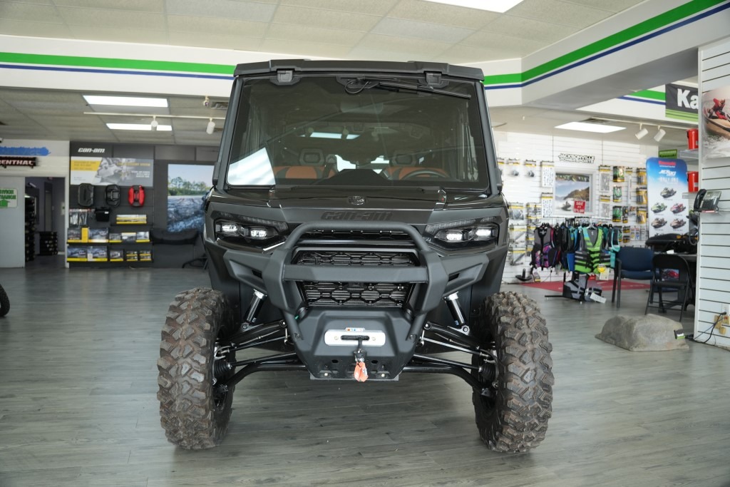 2026 Can-Am™ Defender MAX Lone Star CAB HD11 5