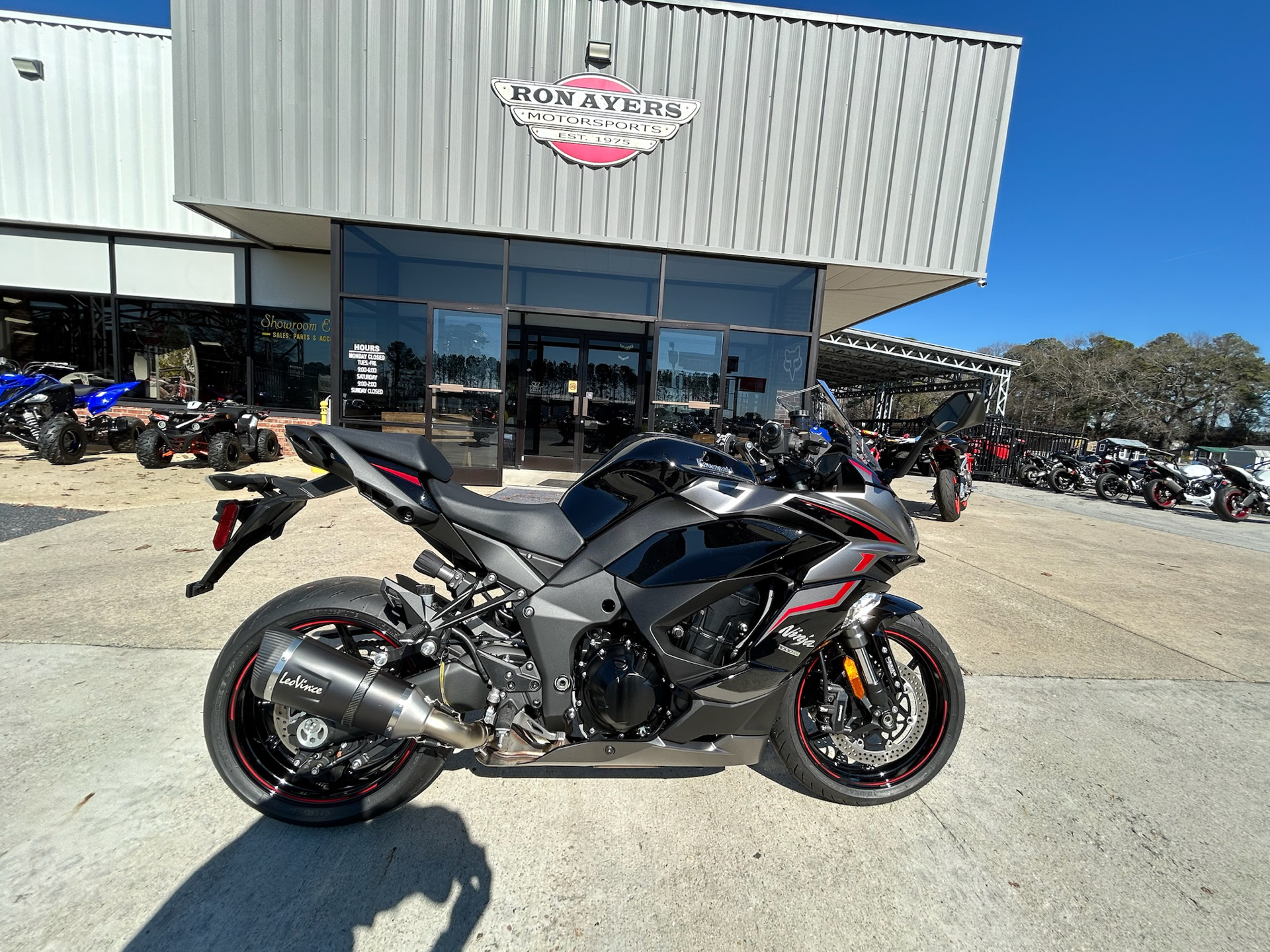 システムミッド Used 2024 Kawasaki Ninja 1000SX ABS Motorcycles in Greenville, NC