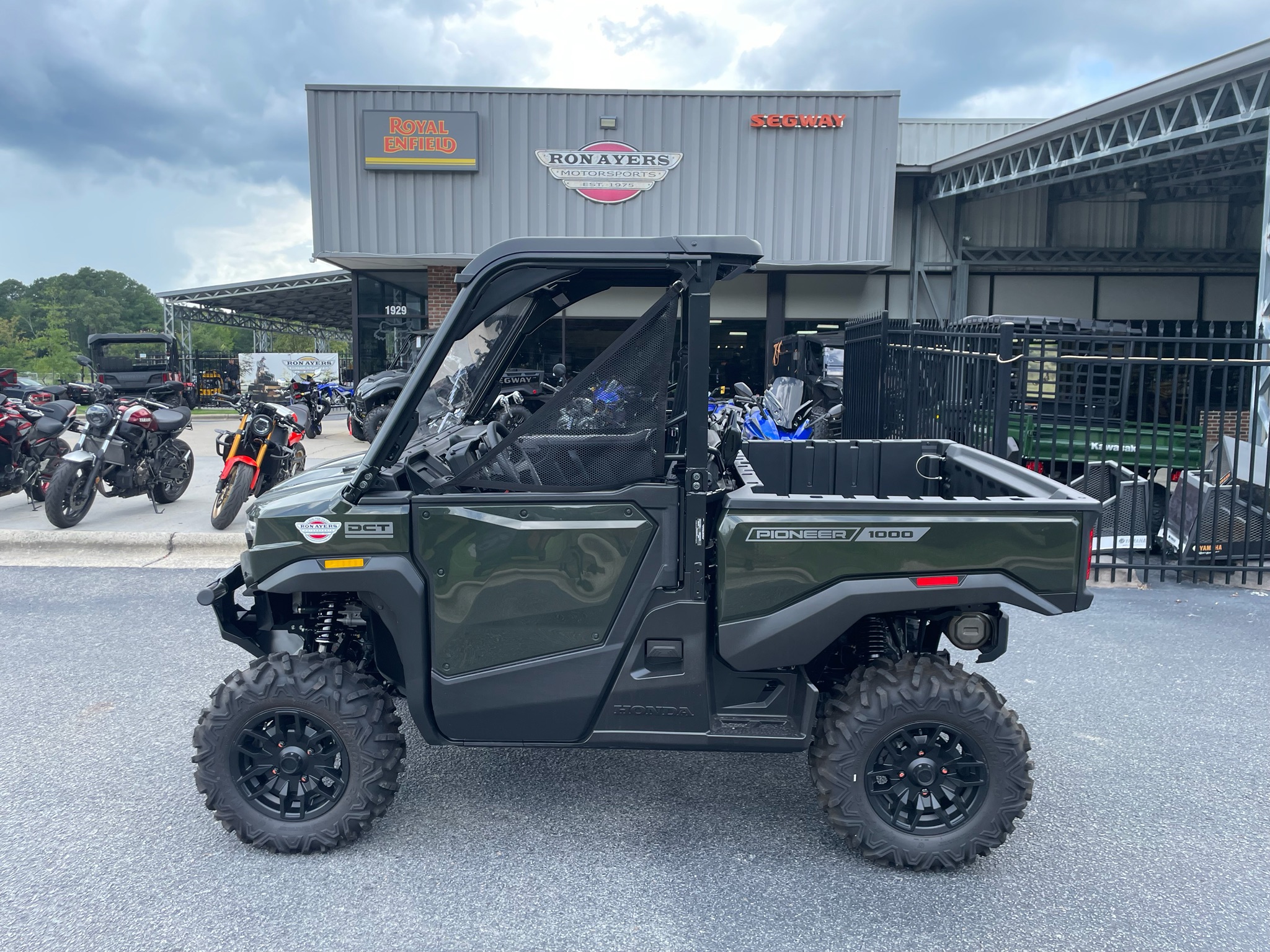 2026 Honda Pioneer 1000 Deluxe for sale 1219113