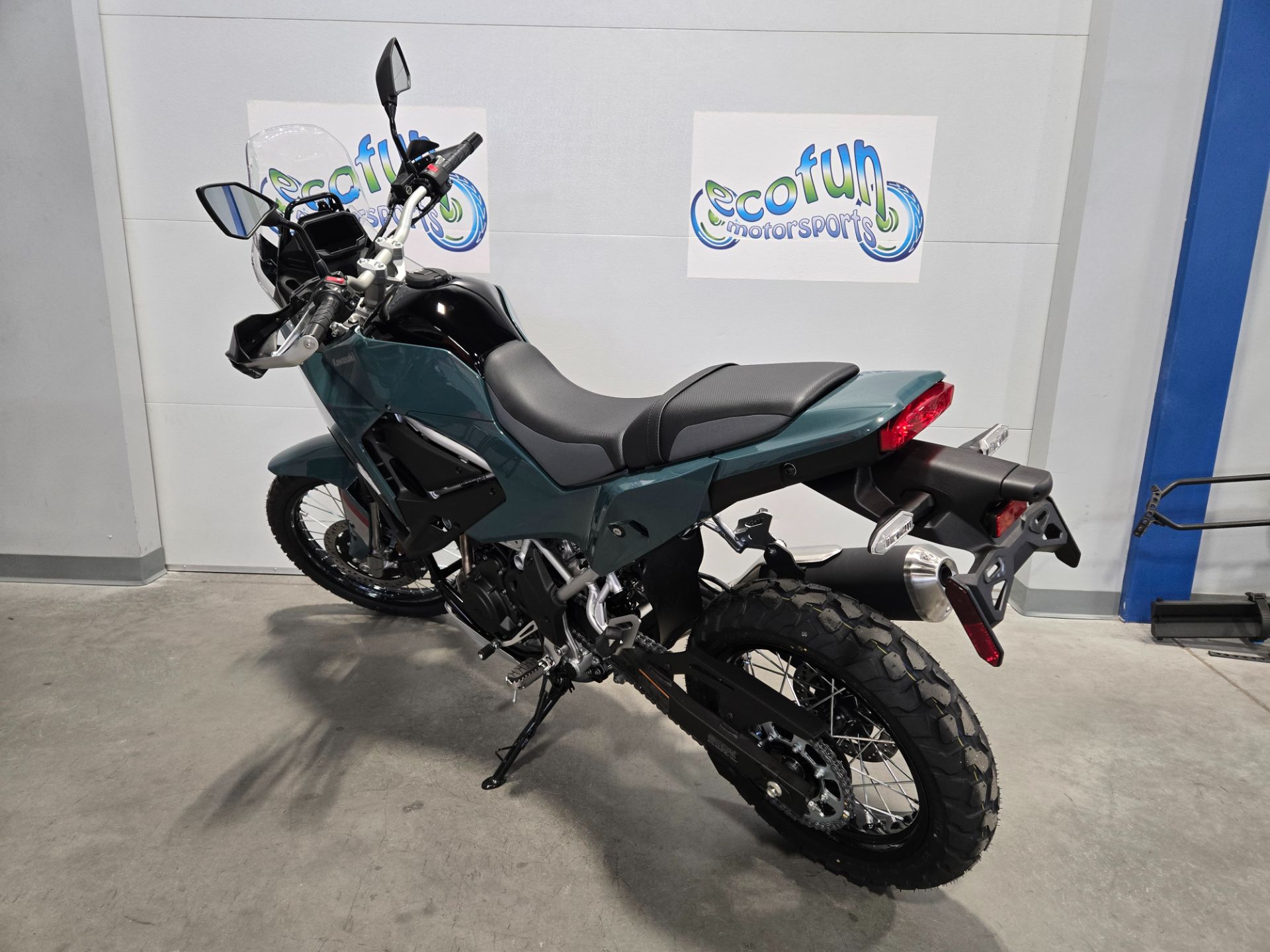 2026 Kawasaki KLE®500 SE ABS 8