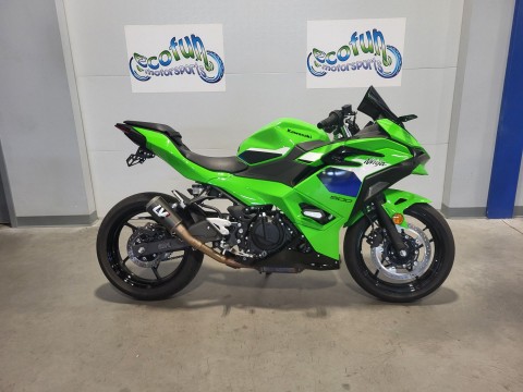 Used 2026 Kawasaki Ninja® 500 SE ABS | Motorcycles in Forest Lake
