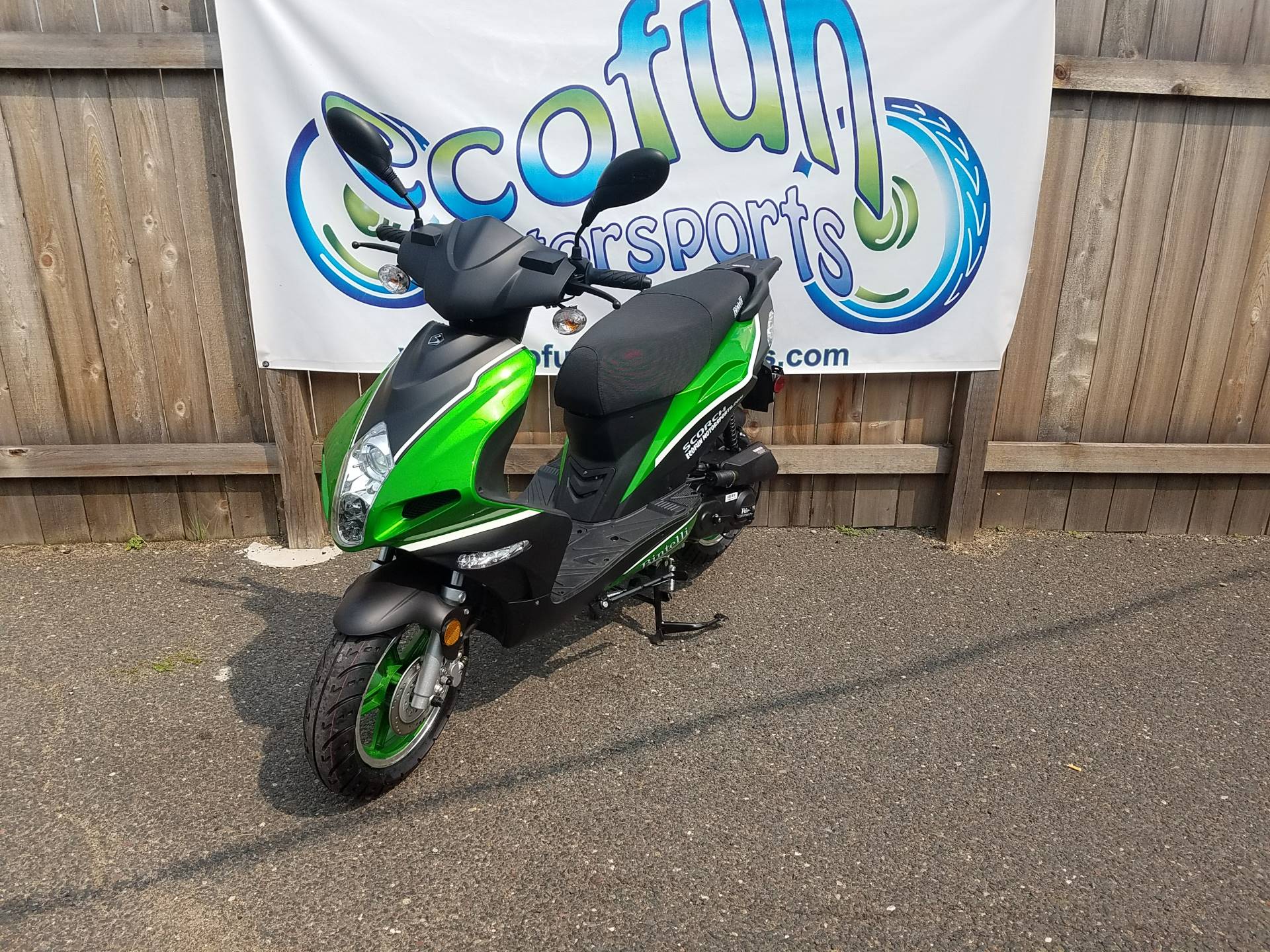 New 2023 YNGF Scorch 49cc Scooter | Scooters in Forest Lake MN | Green