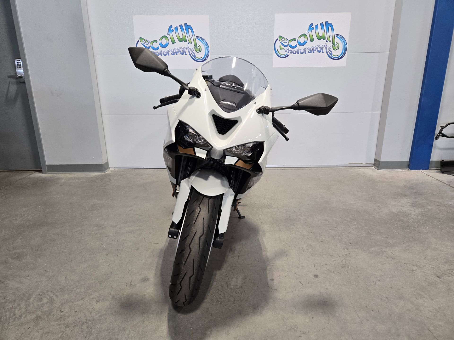 New 2026 Kawasaki NINJA ZX-6R ABS | Motorcycles in Forest Lake MN