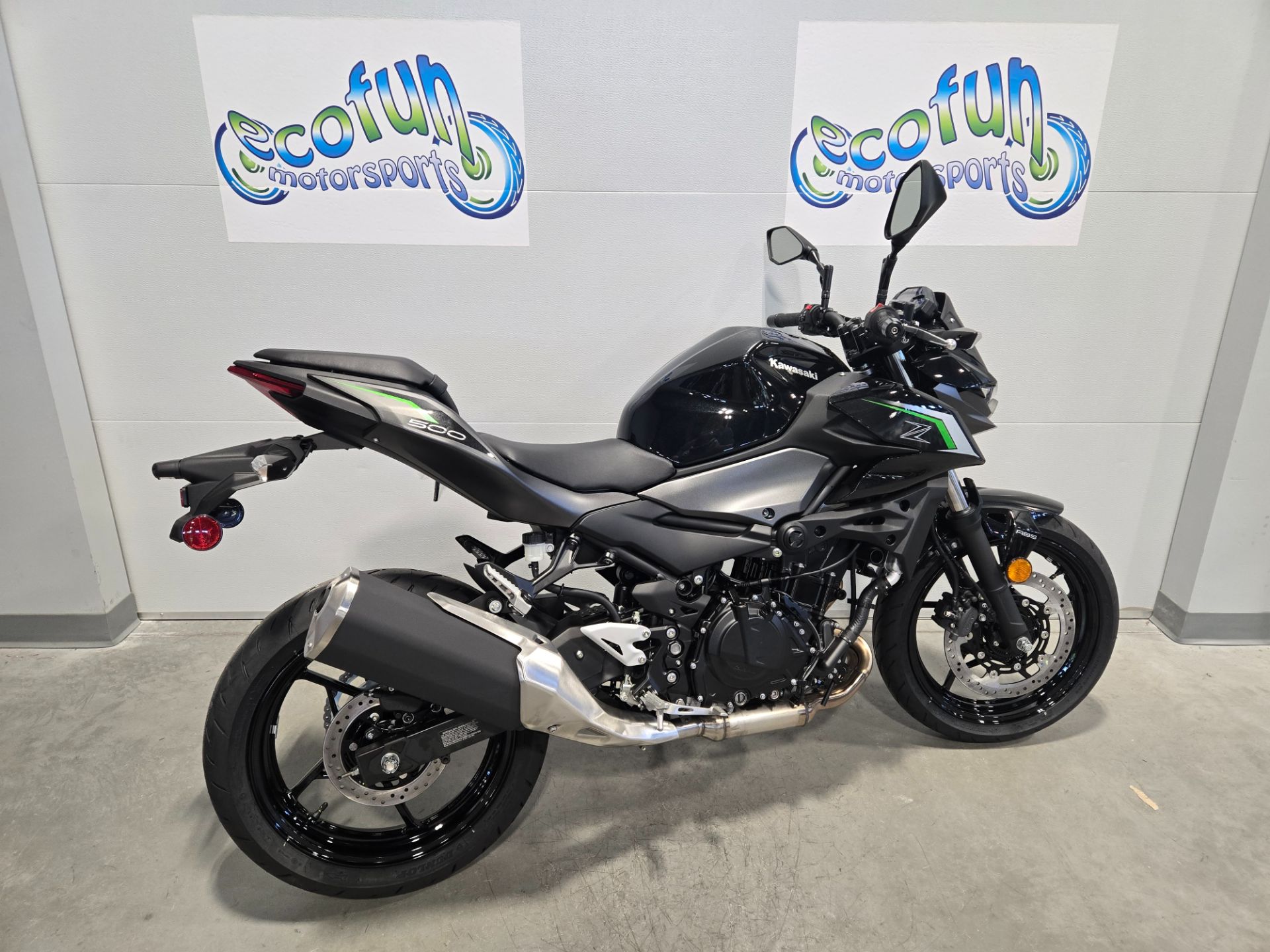 New 2025 Kawasaki Z500 ABS | Motorcycles in Forest Lake MN