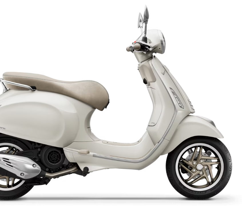 New 2027 Vespa Primavera 150 S | Scooters in Forest Lake MN