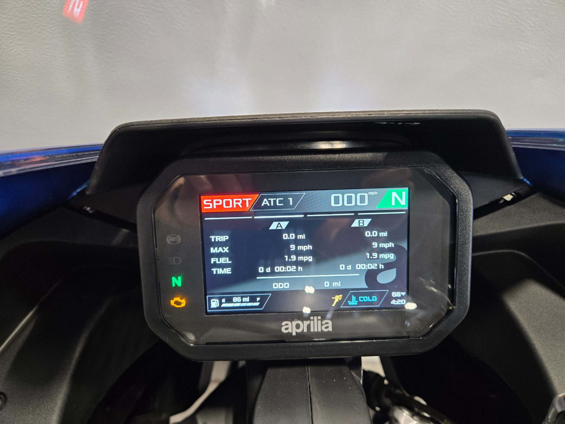 2026 Aprilia RS 457 10