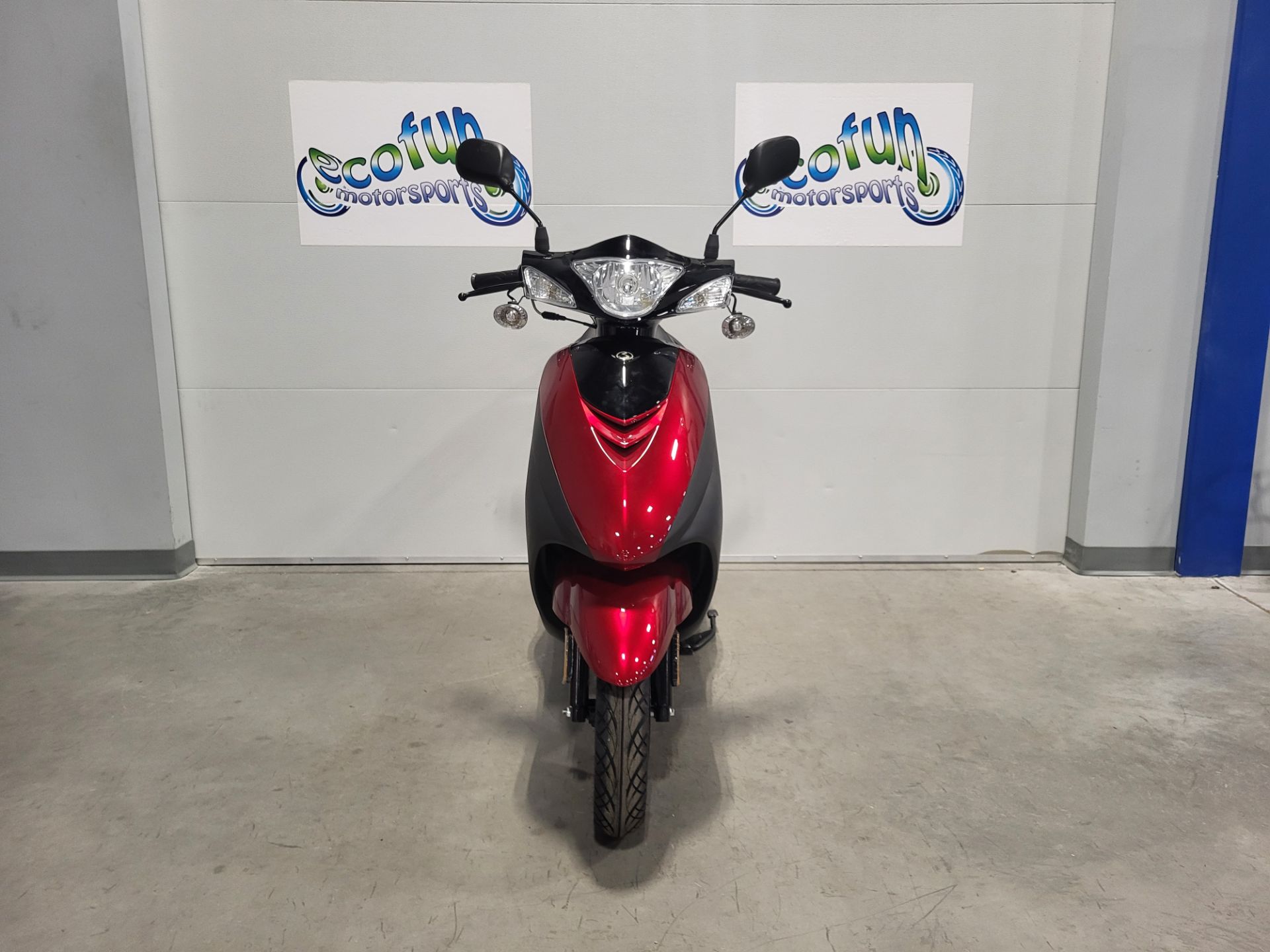 New 2024 Bintelli Sprint 49cc Scooter | Scooters in Forest Lake MN