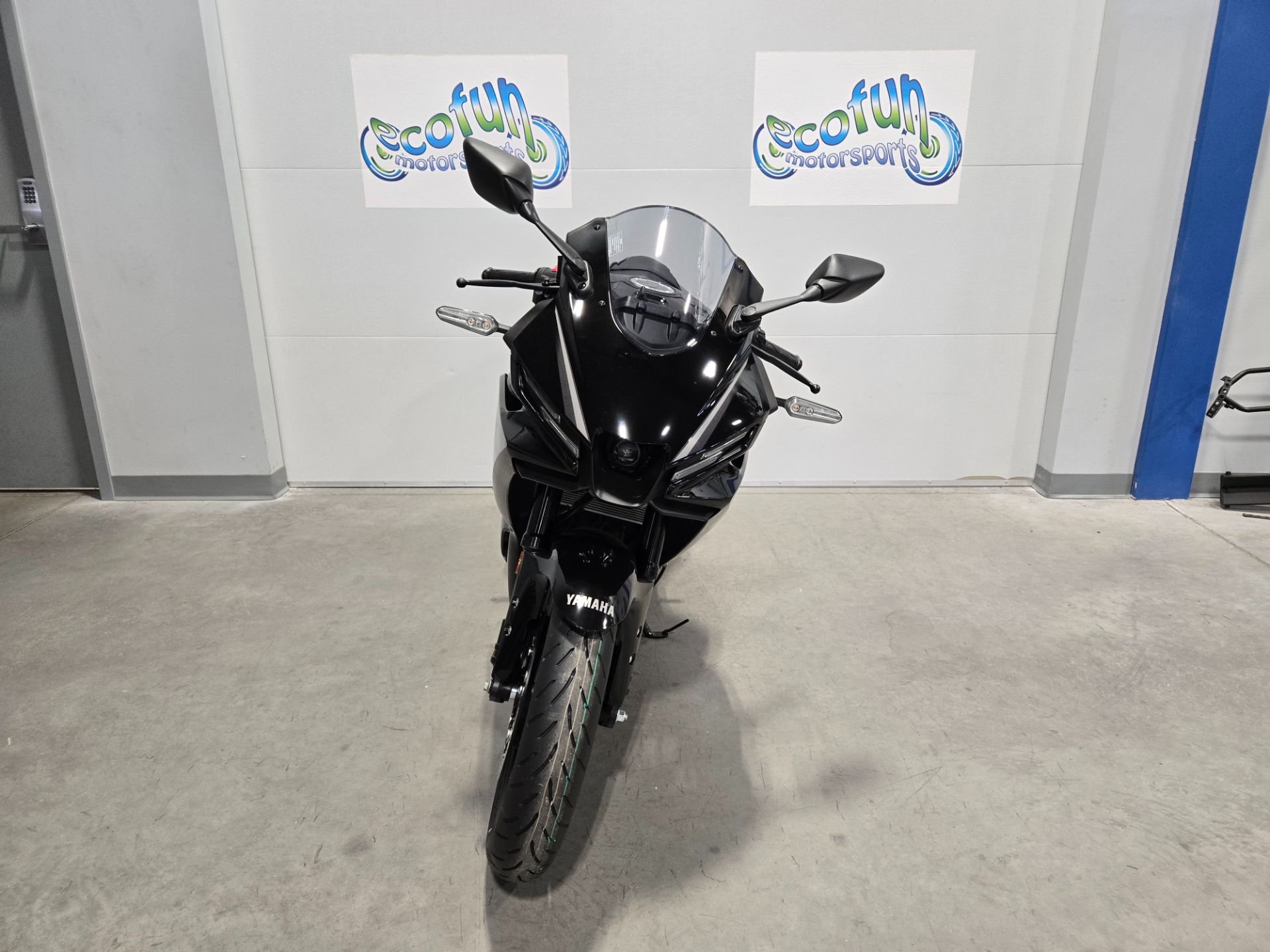 2026 Yamaha YZF-R3 5