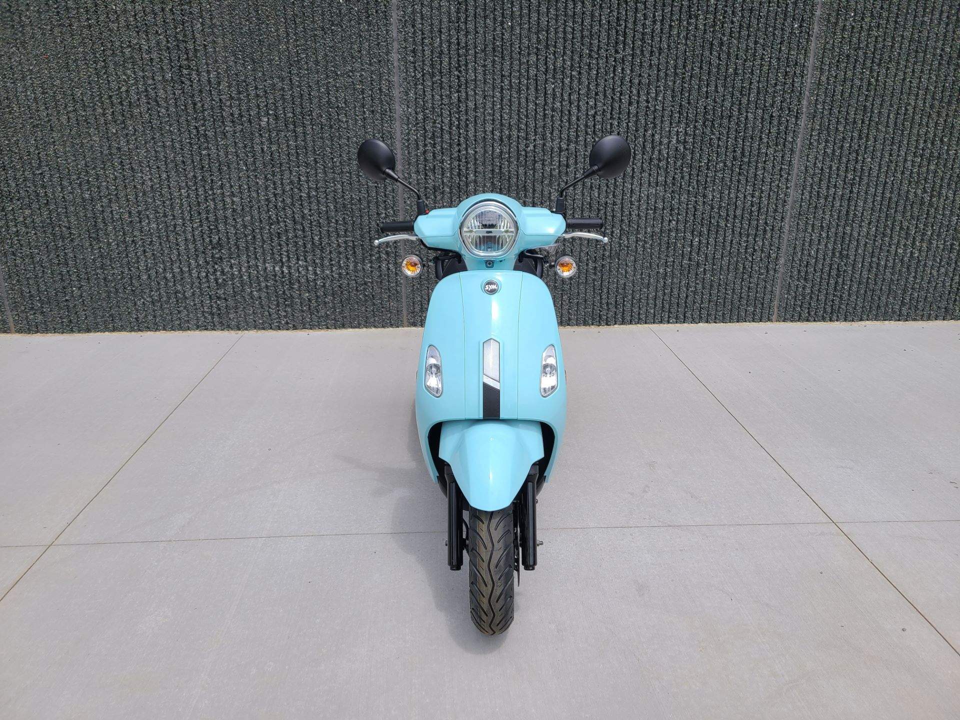 ２日間限定セール！ 42800円→27800円 SYM  FiDDLE SP フィドル50 抜群の加速力！ 低走行！ SYM Fiddle Scooter - Retro Inside, Style Outfit | Sanyang Motor