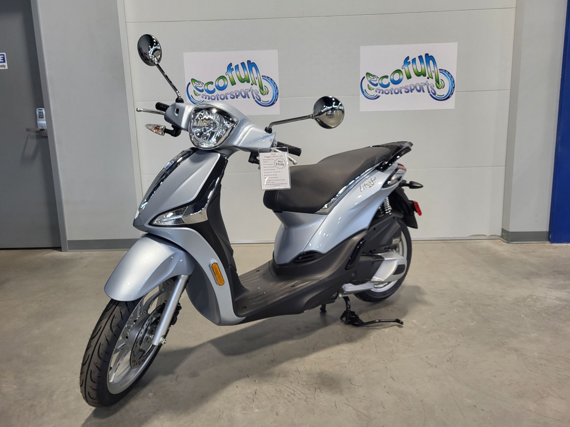 New 2024 Piaggio Liberty 150 | Scooters in Forest Lake MN
