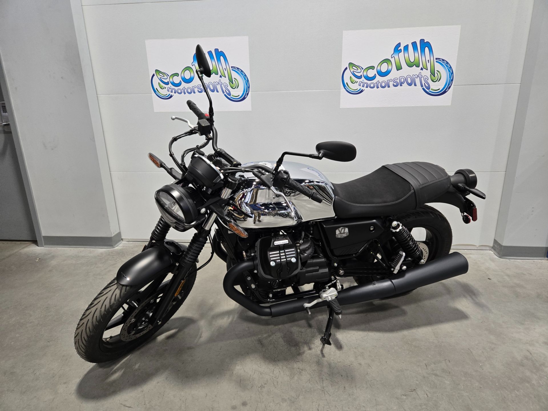 New 2025 Moto Guzzi V7 Stone | Motorcycles in Forest Lake MN