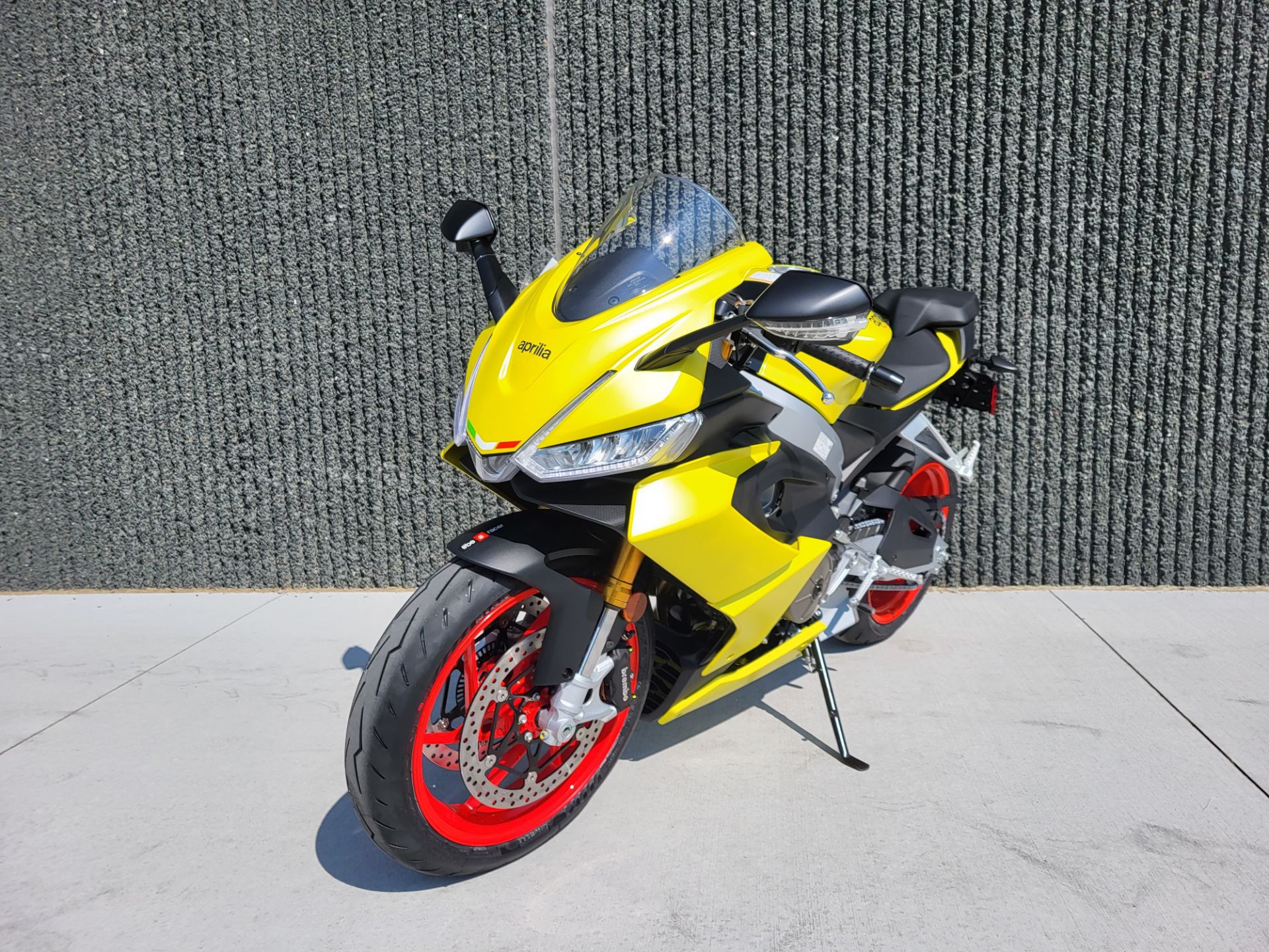New 2025 Aprilia RS 660 | Motorcycles in Forest Lake MN | Acid Gold