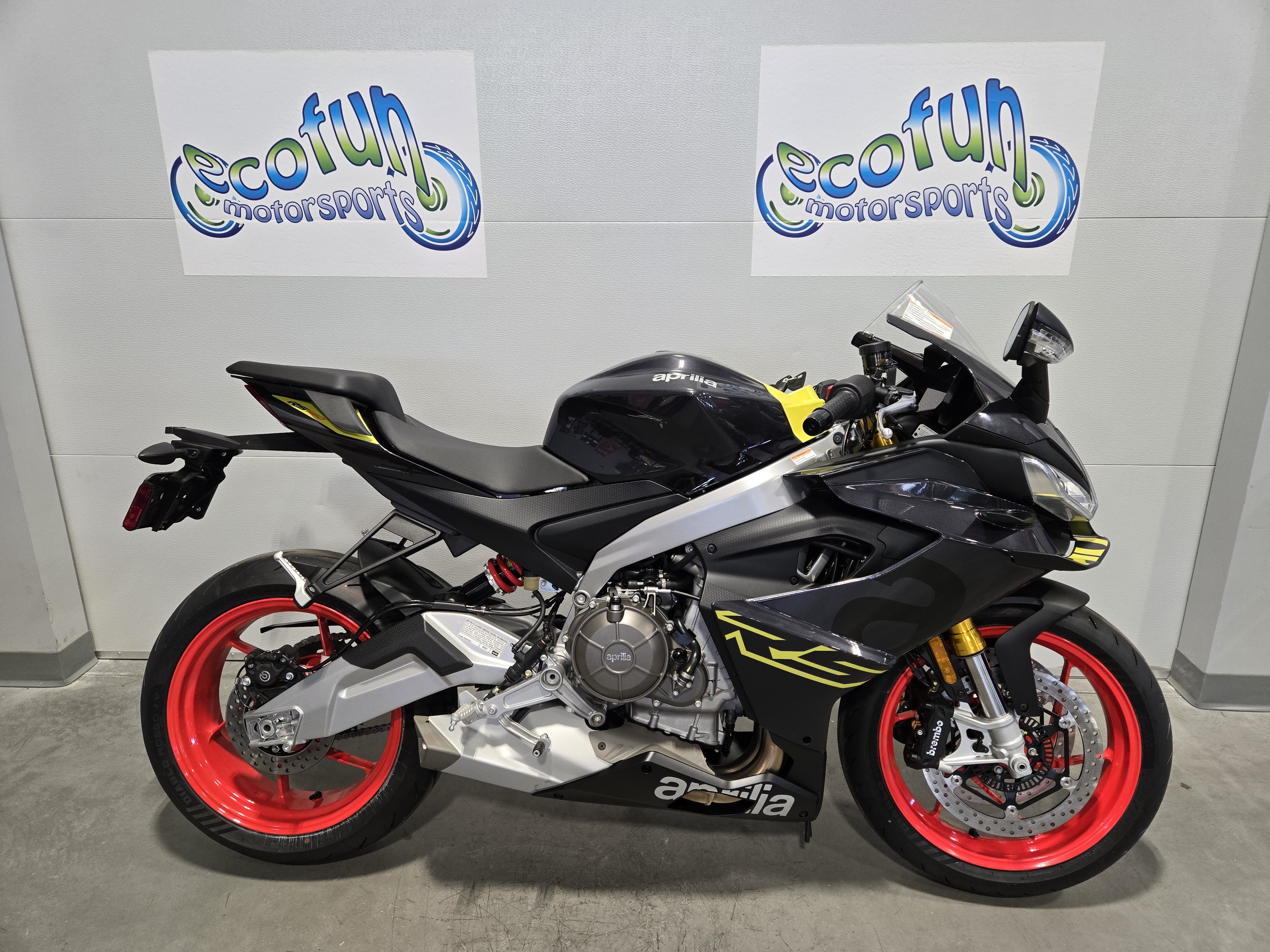 2027 Aprilia RS photo 2