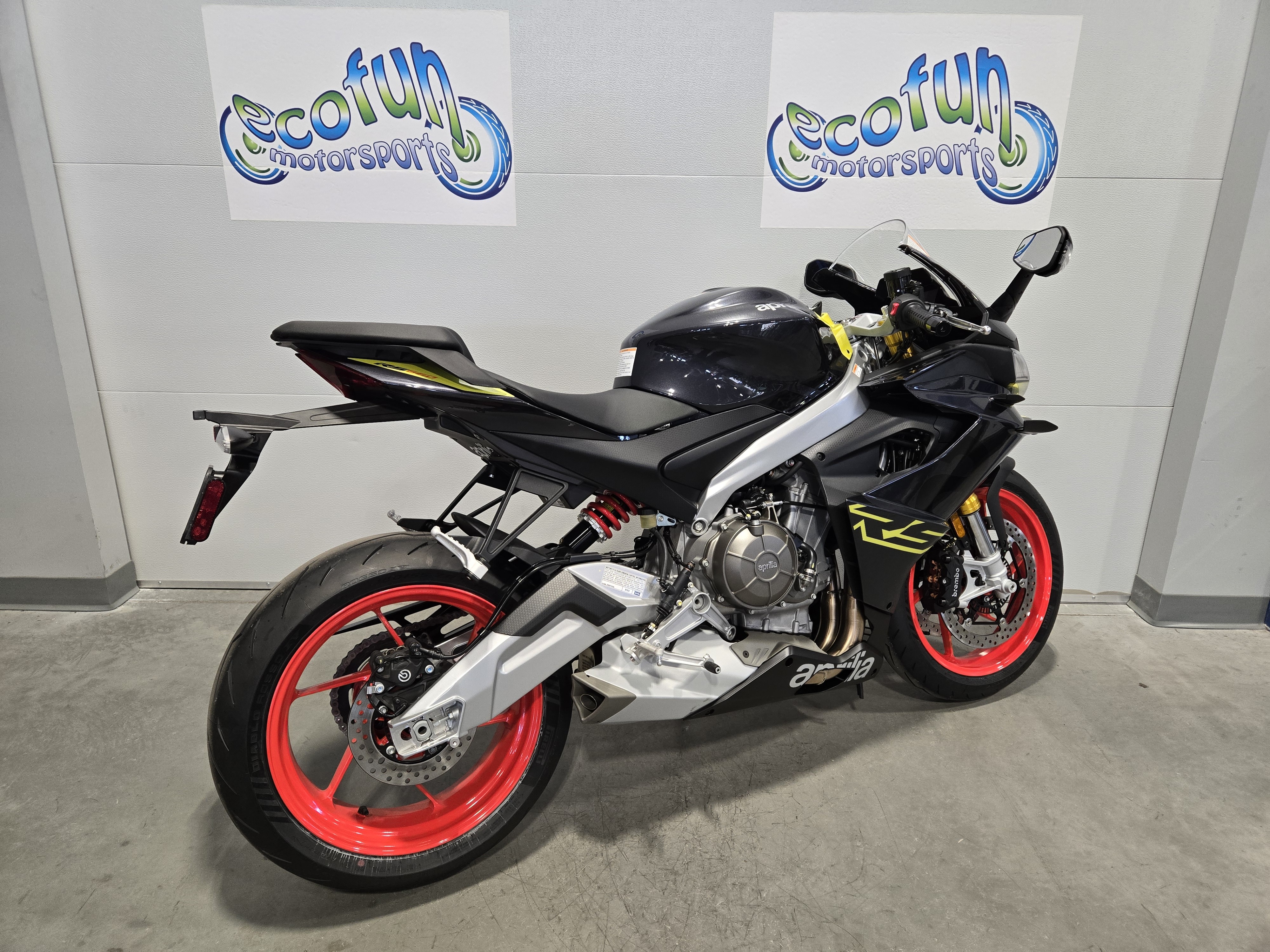 2027 Aprilia RS photo 8