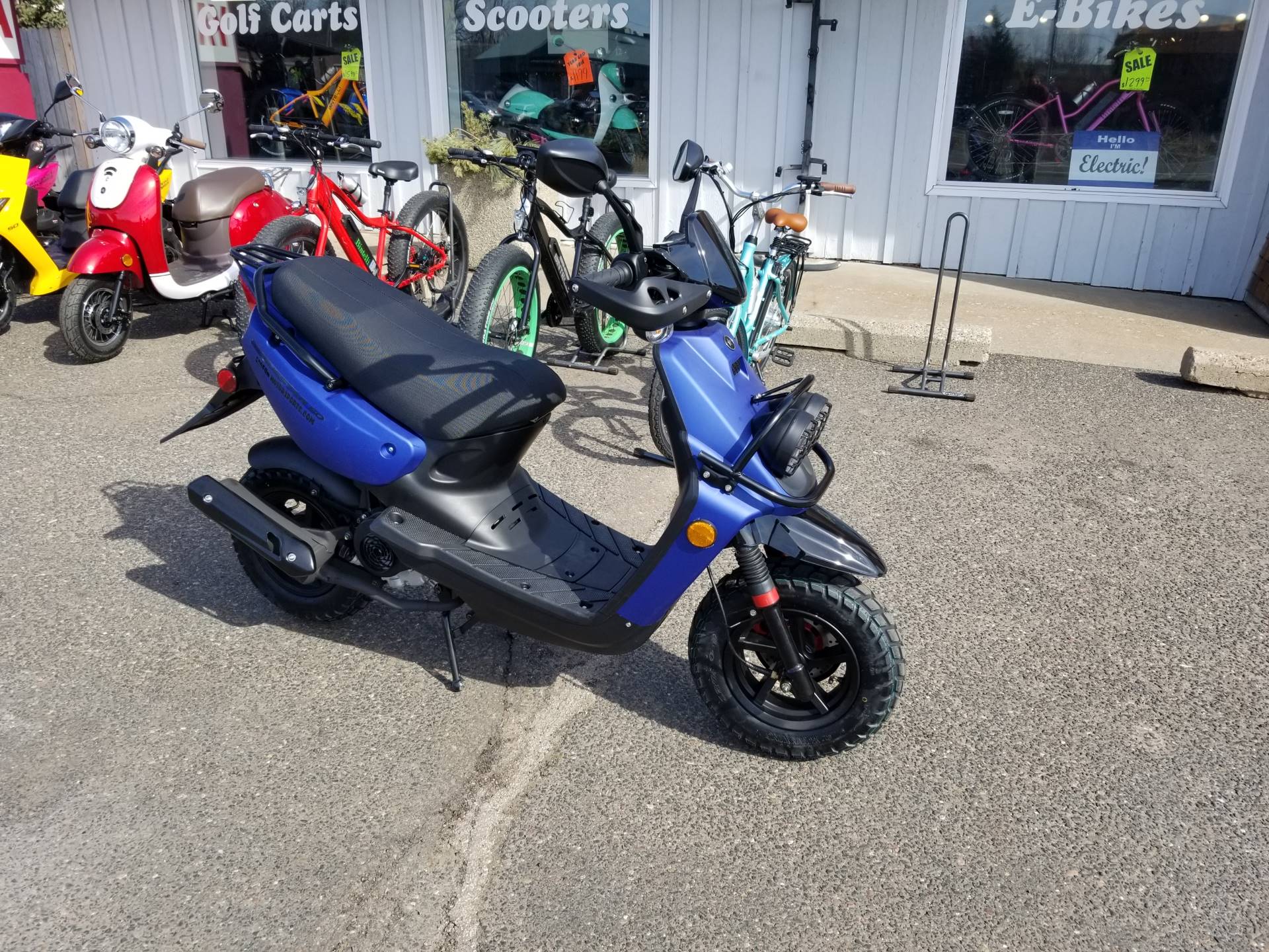 にょん New 2021 ZHNG Roguestar 150cc Scooter | Scooters in Forest