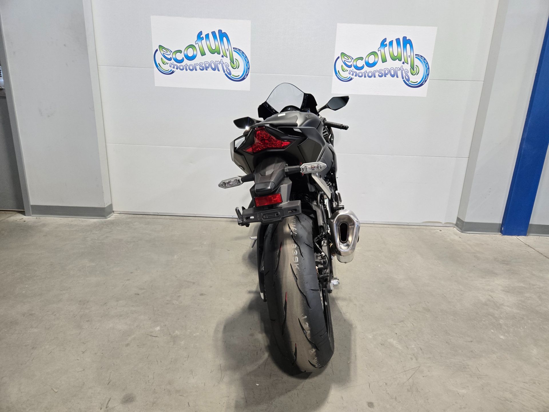 New 2025 Kawasaki Ninja ZX-10R | Motorcycles in Forest Lake