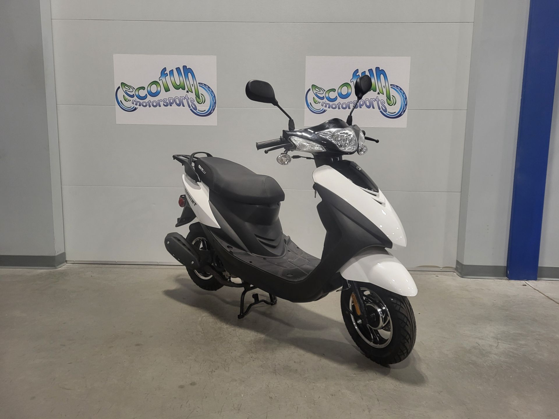 New 2024 Bintelli Sprint 49cc Scooter | Scooters in Forest Lake MN