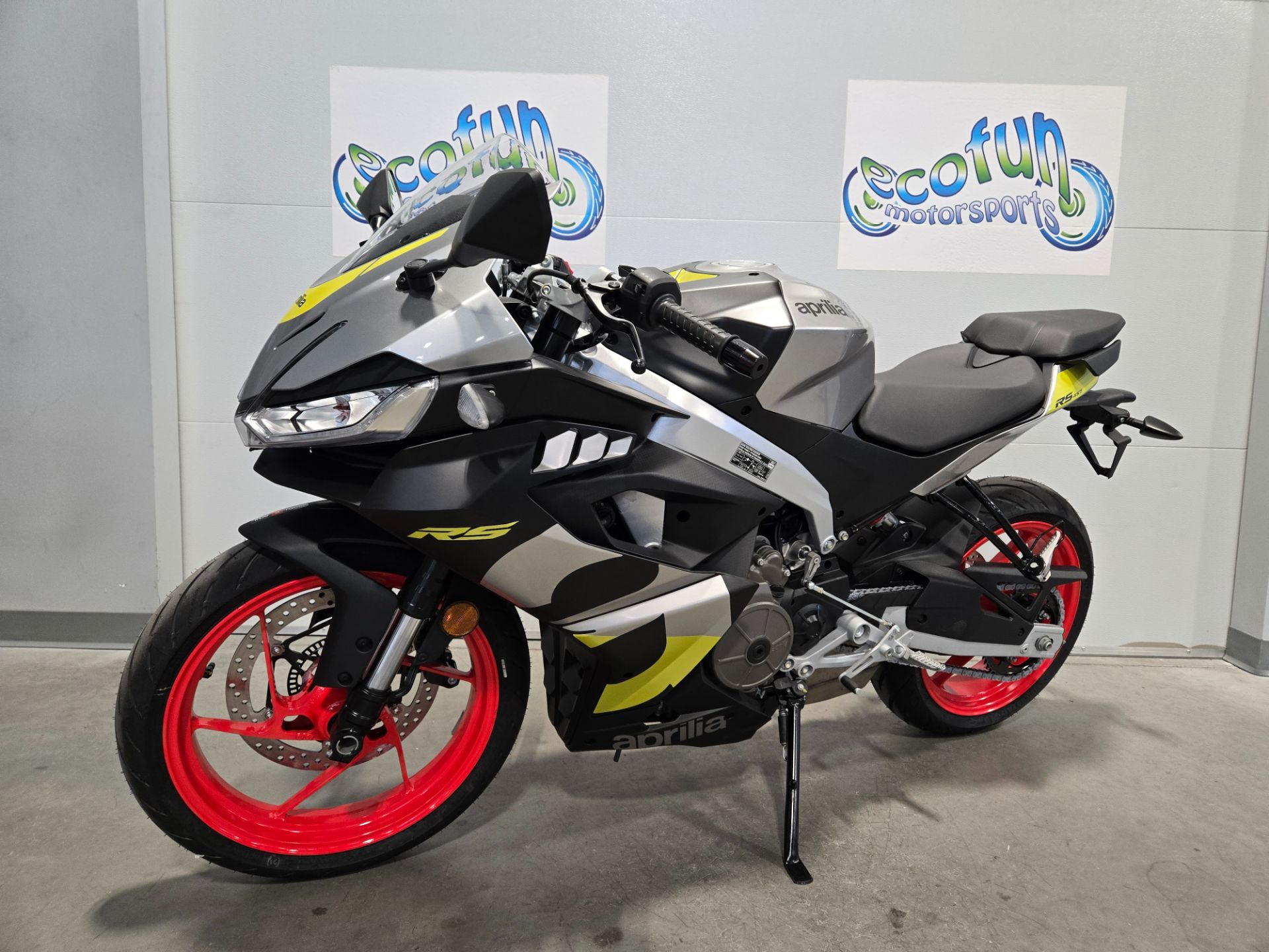 2026 Aprilia RS 457 3